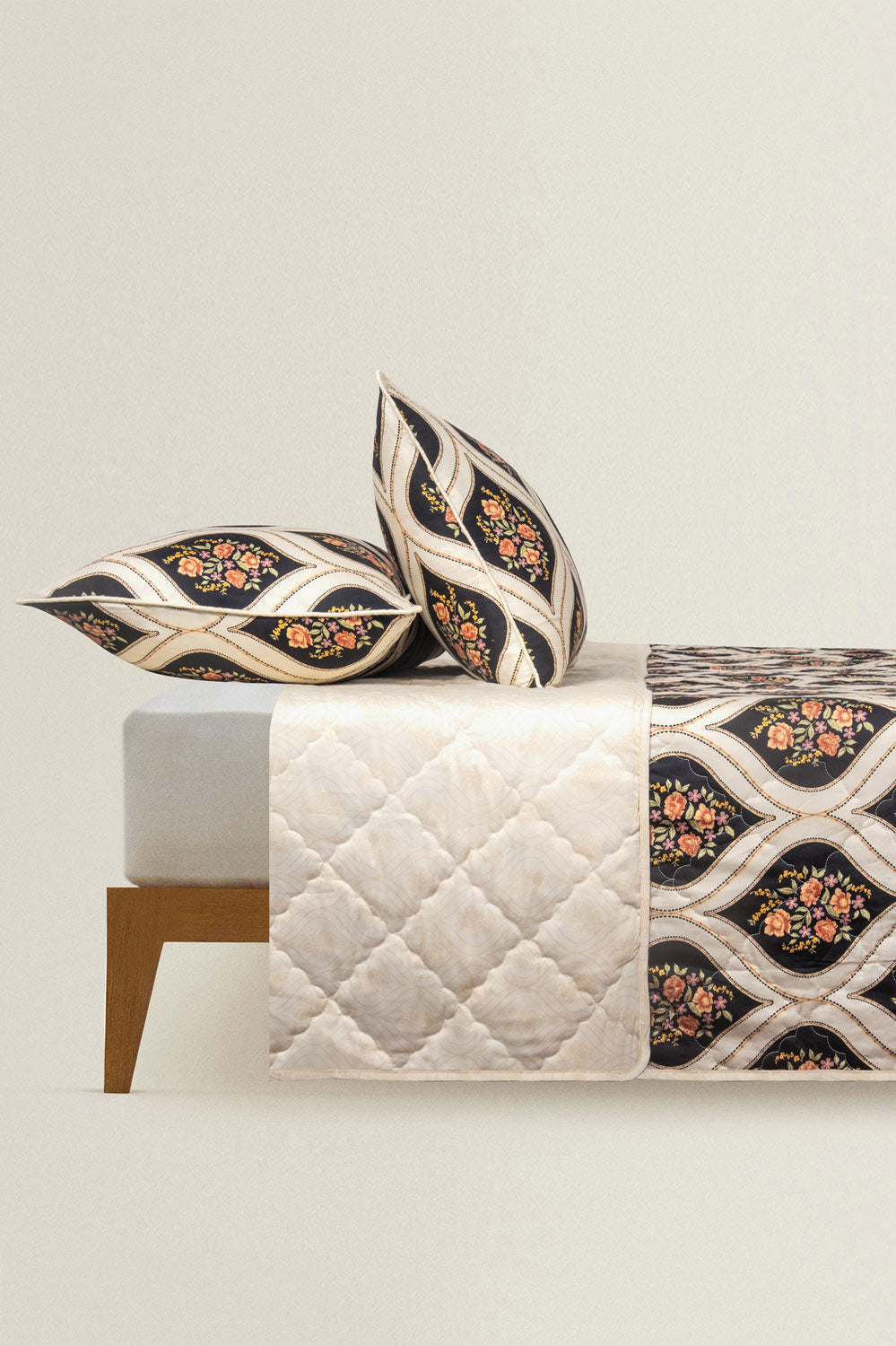 https://cdn.shopify.com/s/files/1/0706/3253/8159/files/RoseOgeeThrow002.jpg?v=1761816555