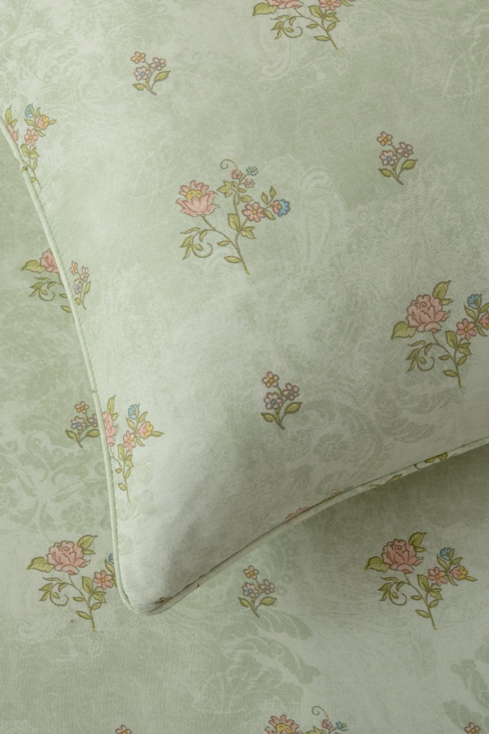Roselle Bed Sheet Set