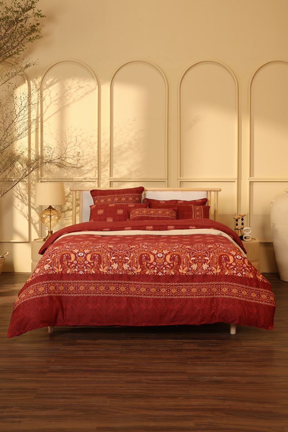 Royal Ethnic Quilt Cover Set