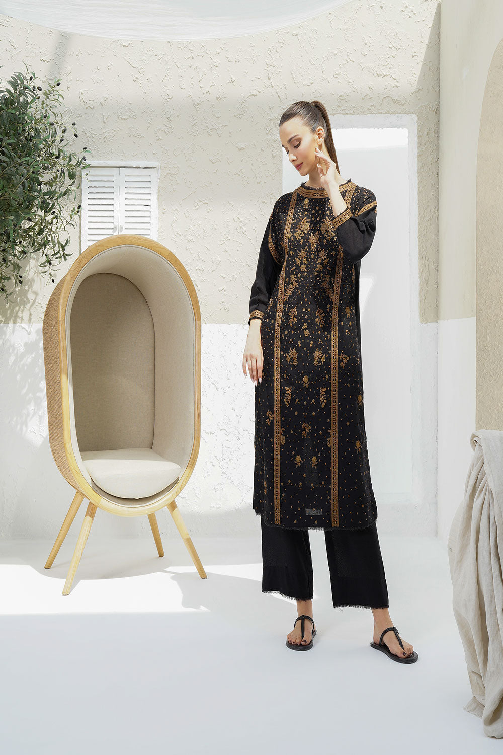 Design 11 - Winter Pret 25 Shirt & Trouser