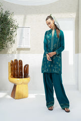 Design 4 - Winter Pret 25 Shirt & Trouser