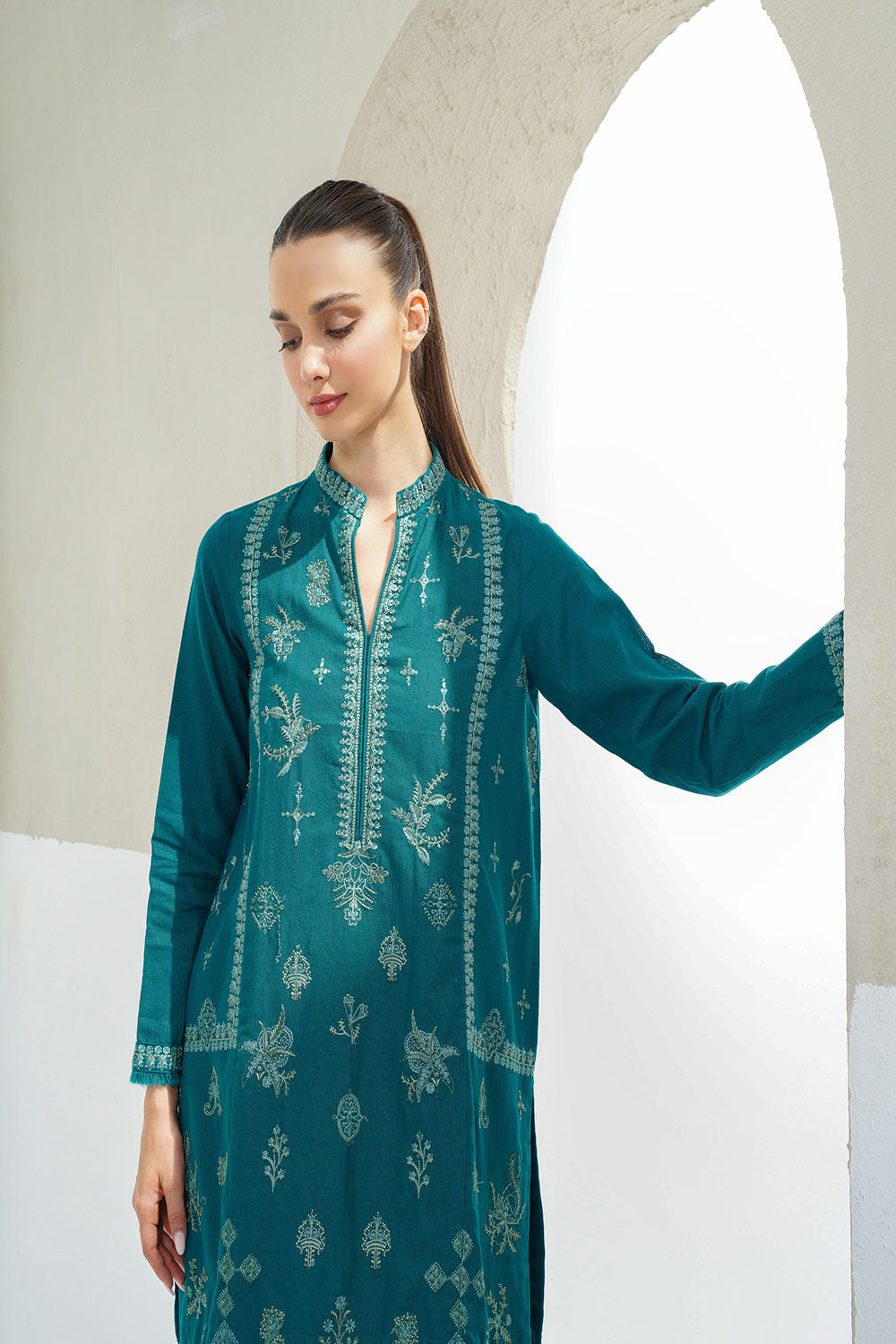 https://cdn.shopify.com/s/files/1/0380/1920/3117/files/S-03950.jpg?v=1762094085
