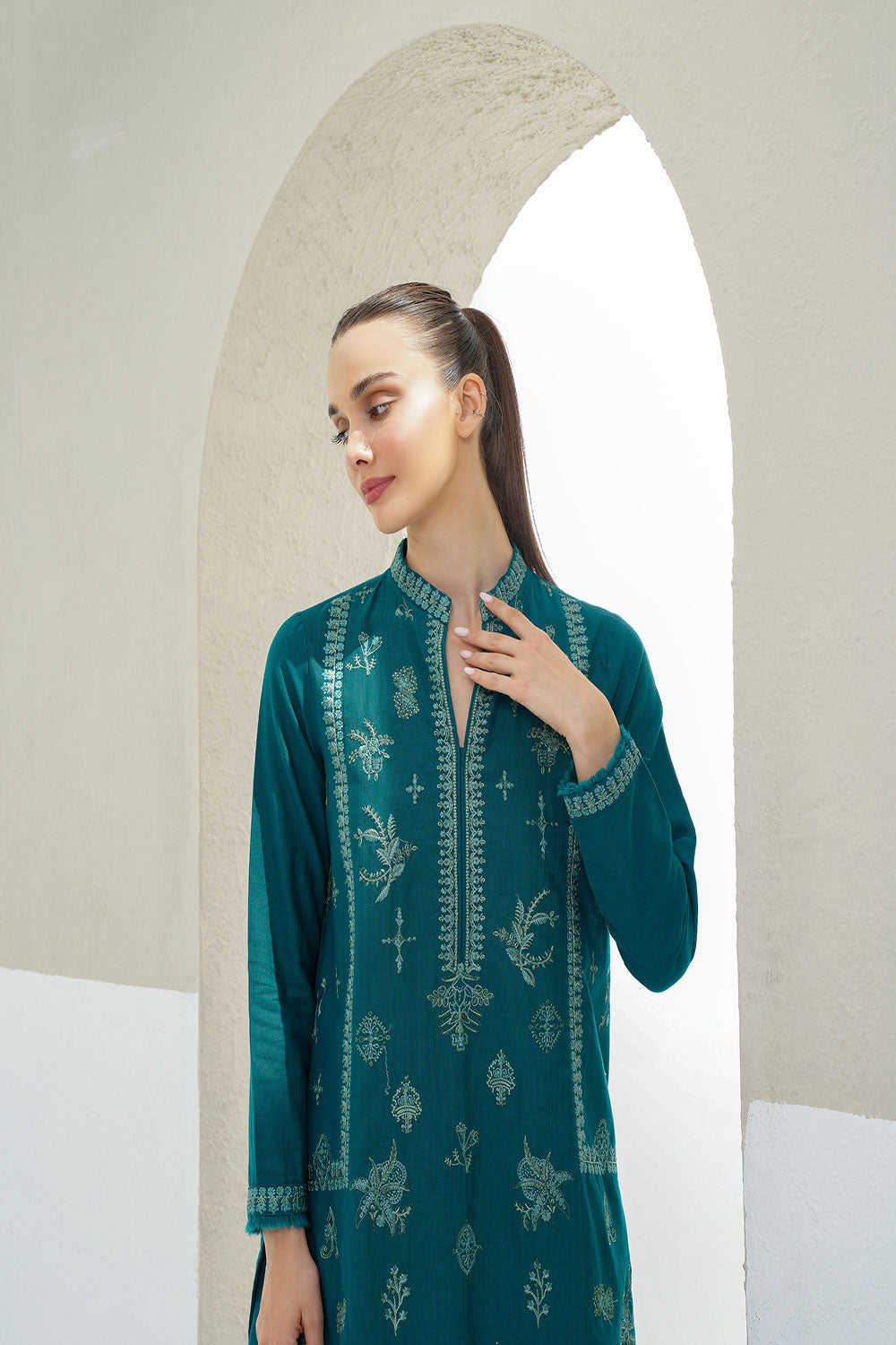 Design 4 - Winter Pret 25 Shirt & Trouser