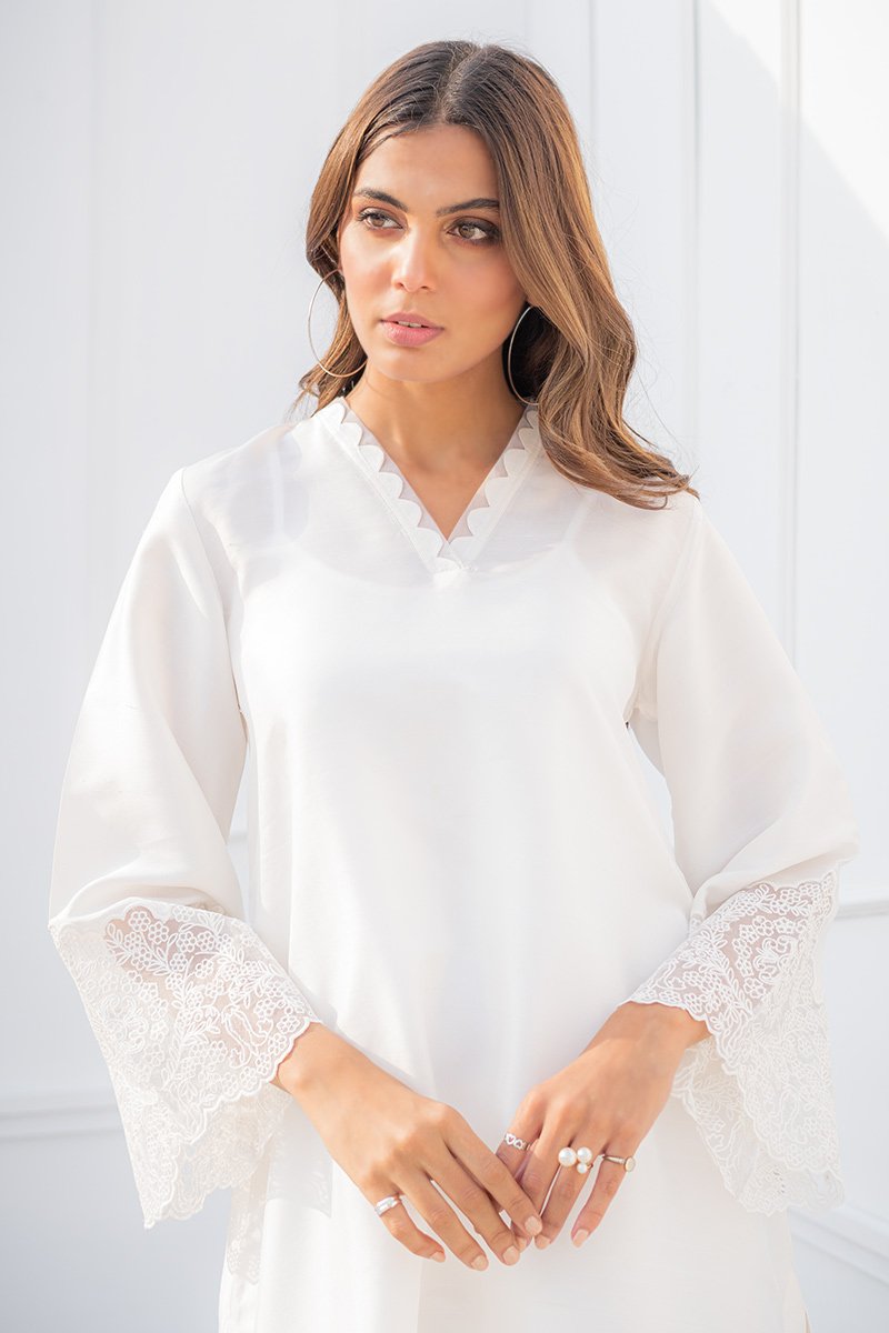 https://cdn.shopify.com/s/files/1/0568/3308/1529/products/S00018-WHT-3.jpg?v=1736854819