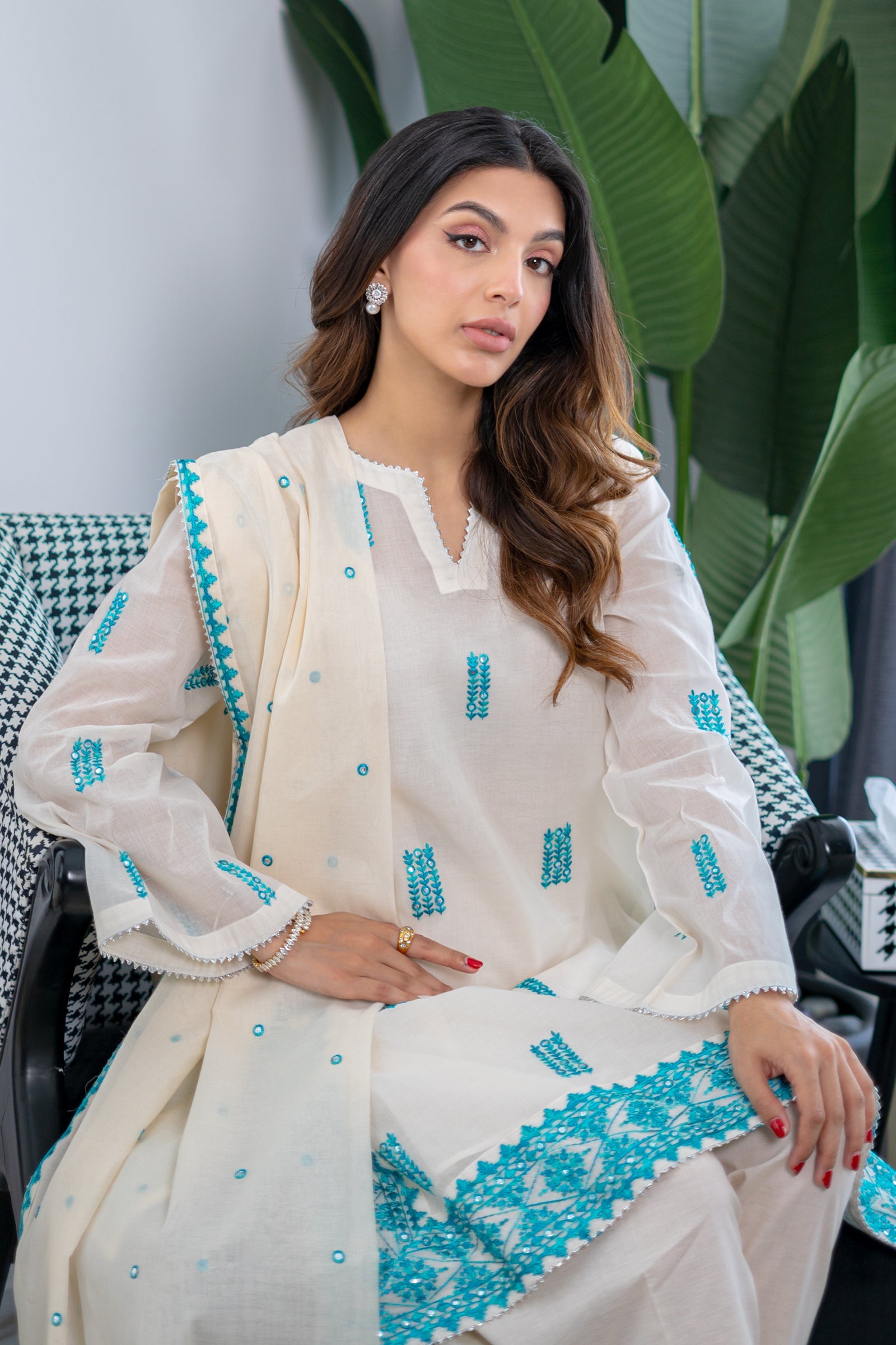Chamak 3 piece