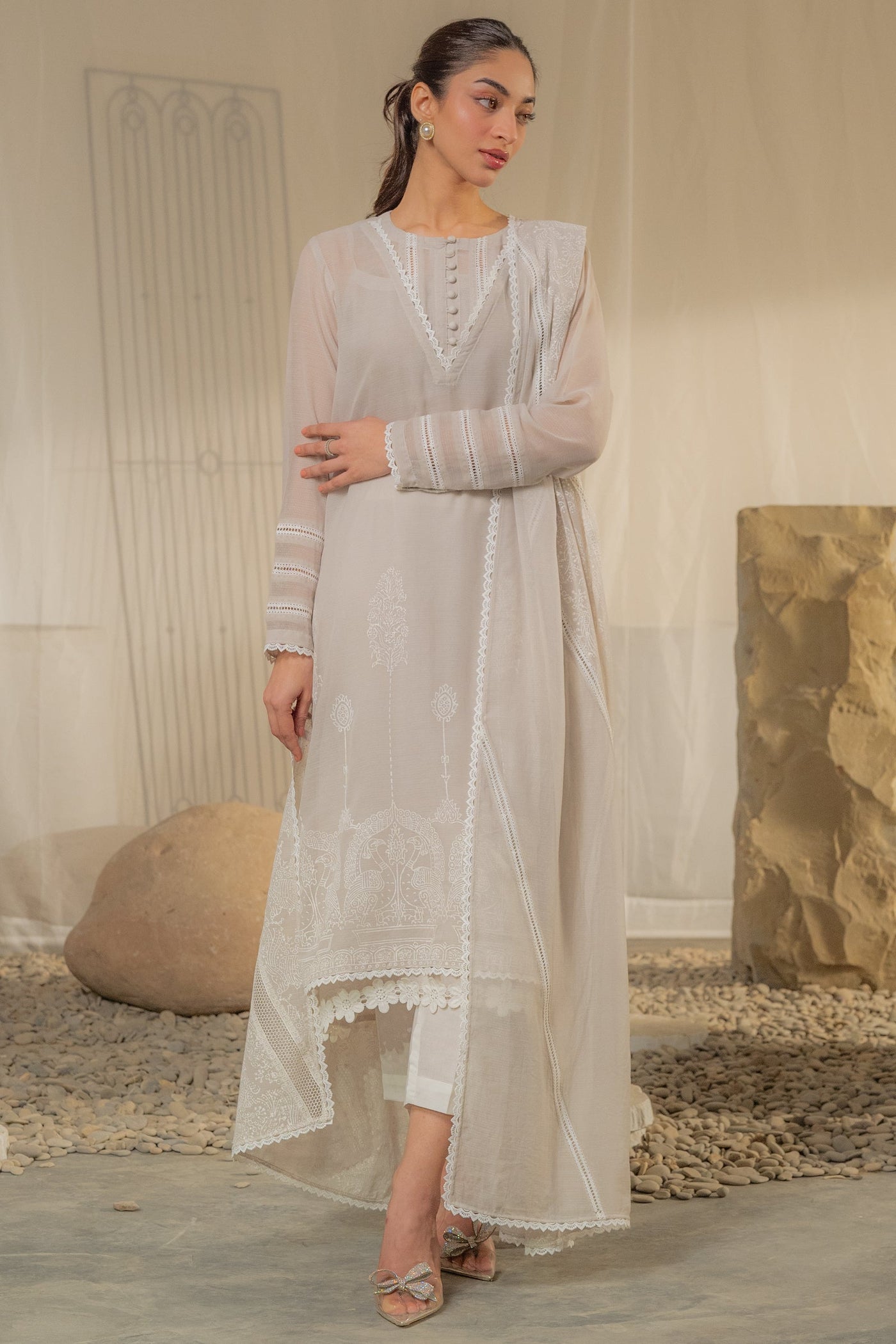 Nourhan Jhumka
