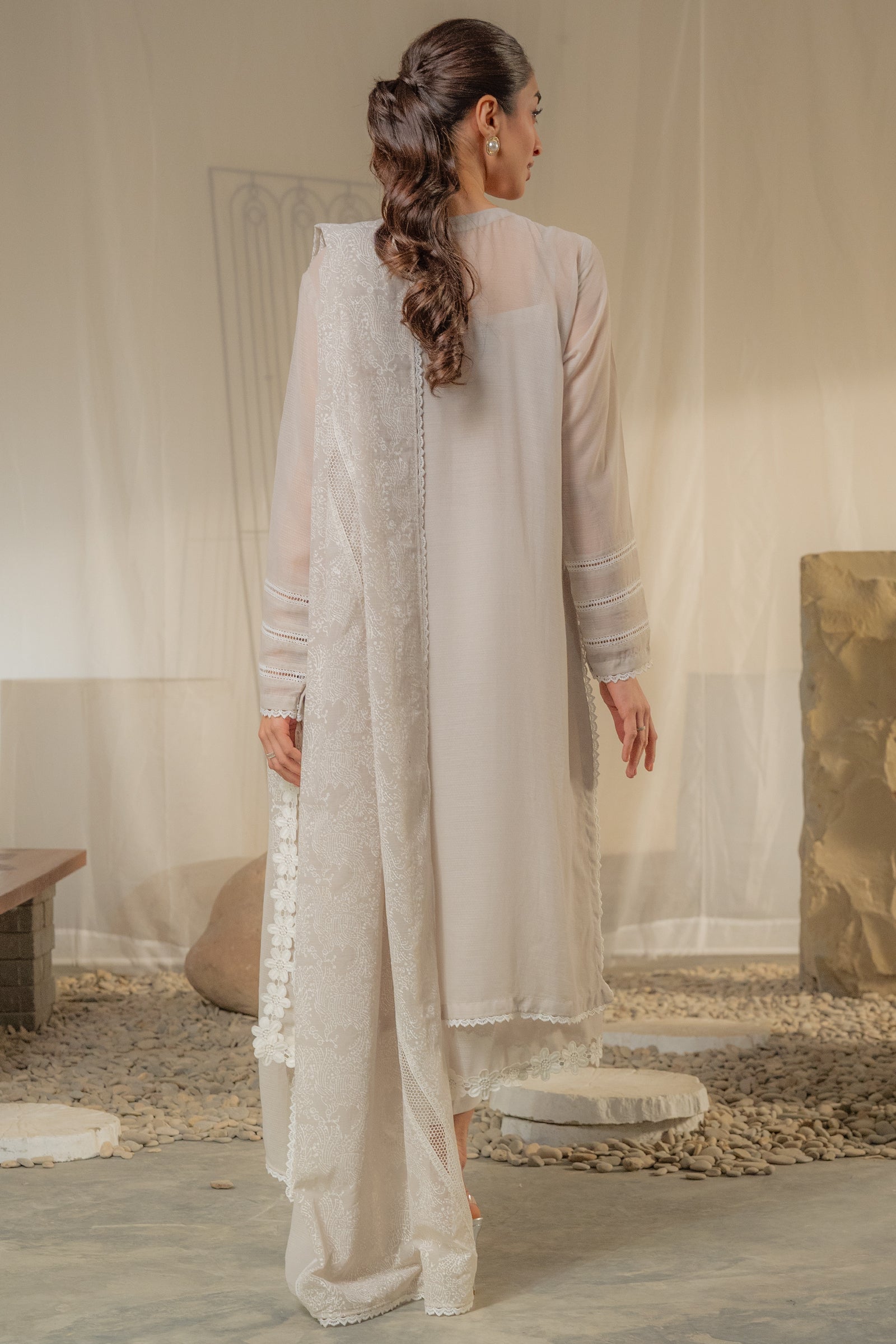 Nourhan Jhumka