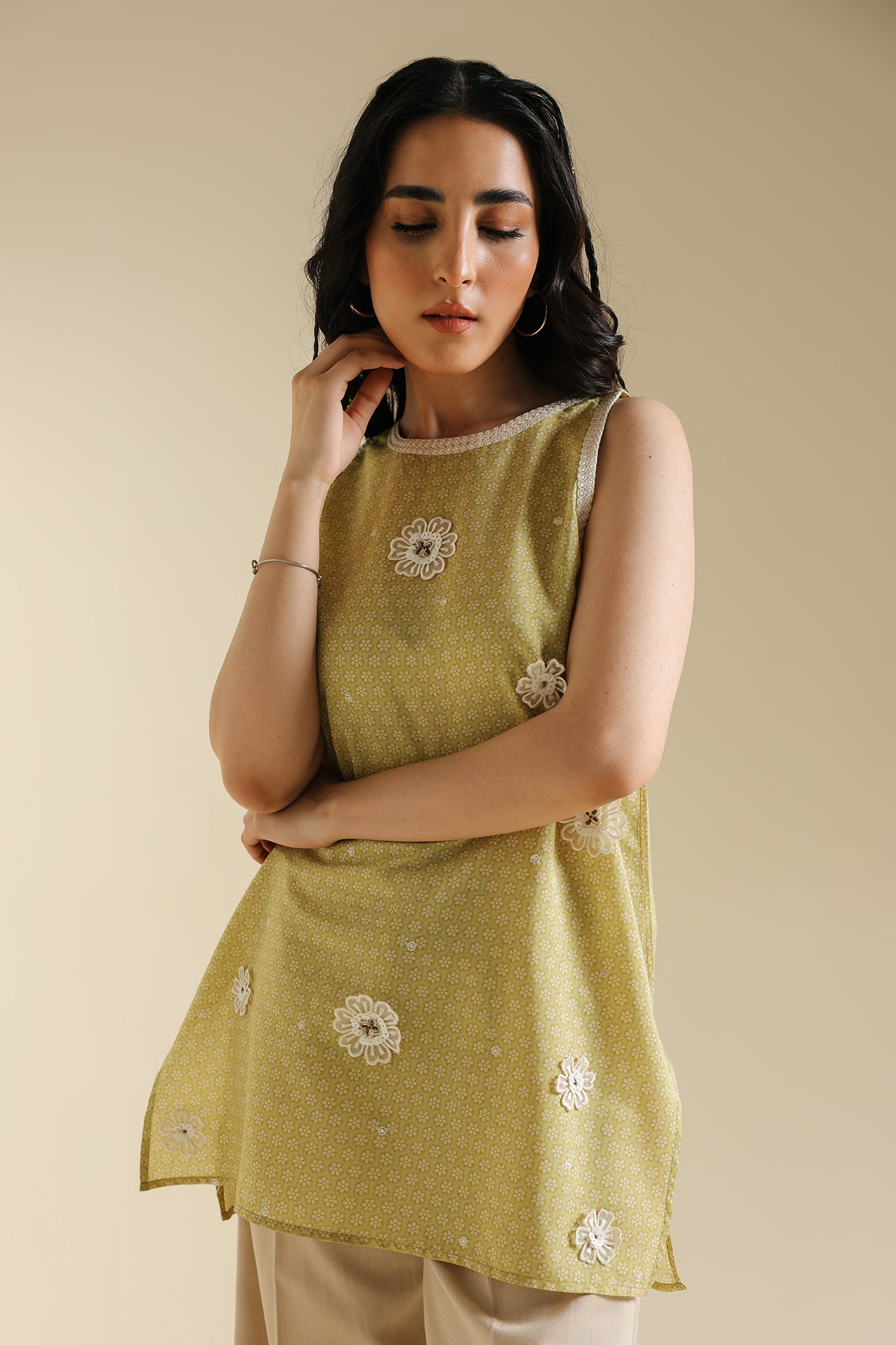 Kurti (S1E0459/119/126)