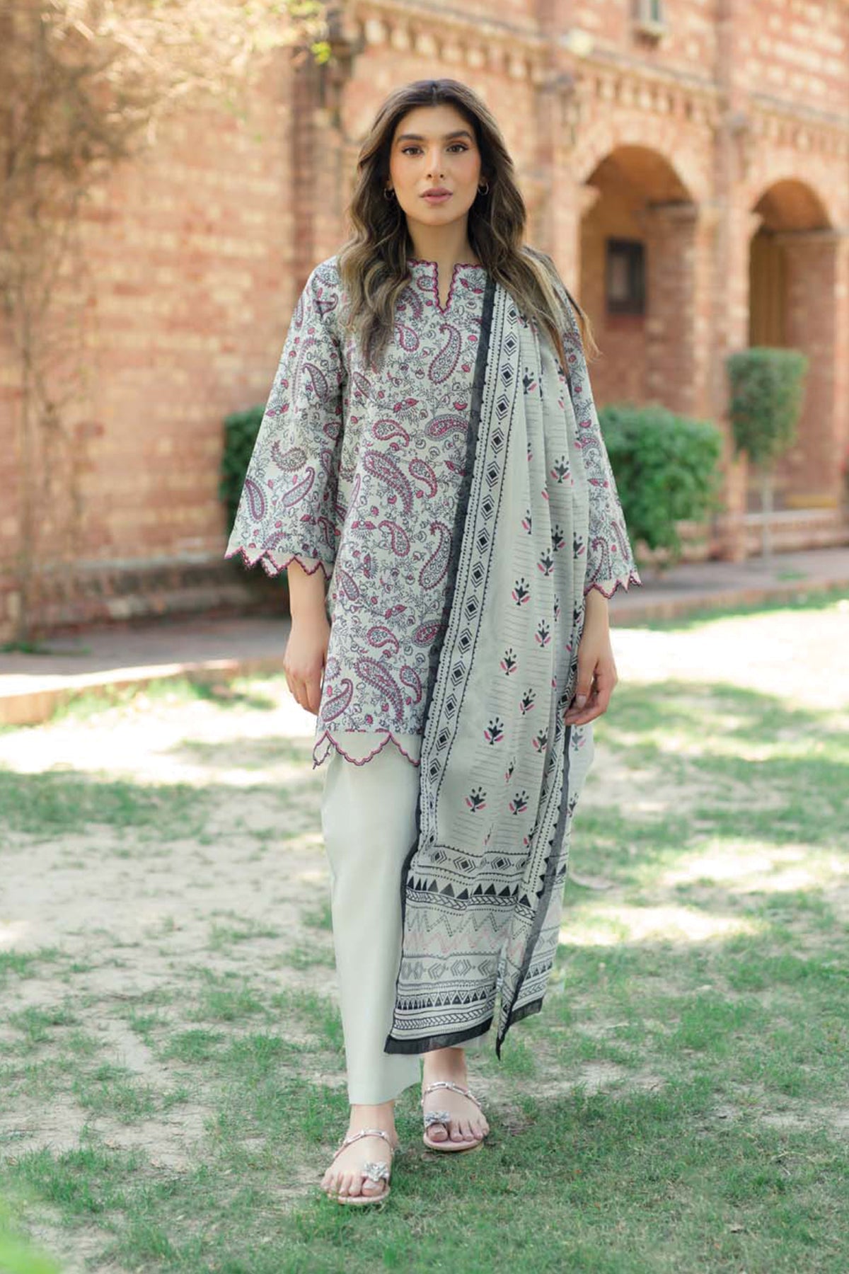 Printed Lawn 3 Piece