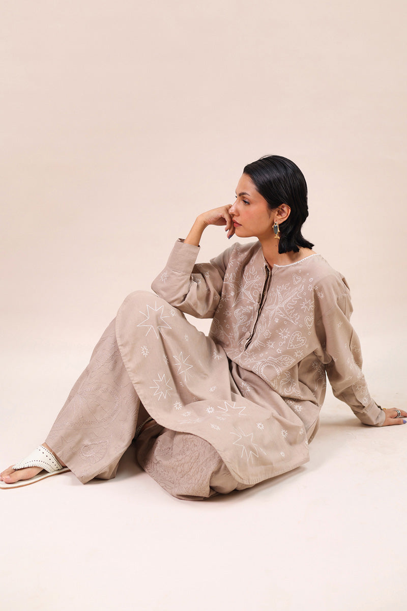 Ocean Whim Embroidered Kurta