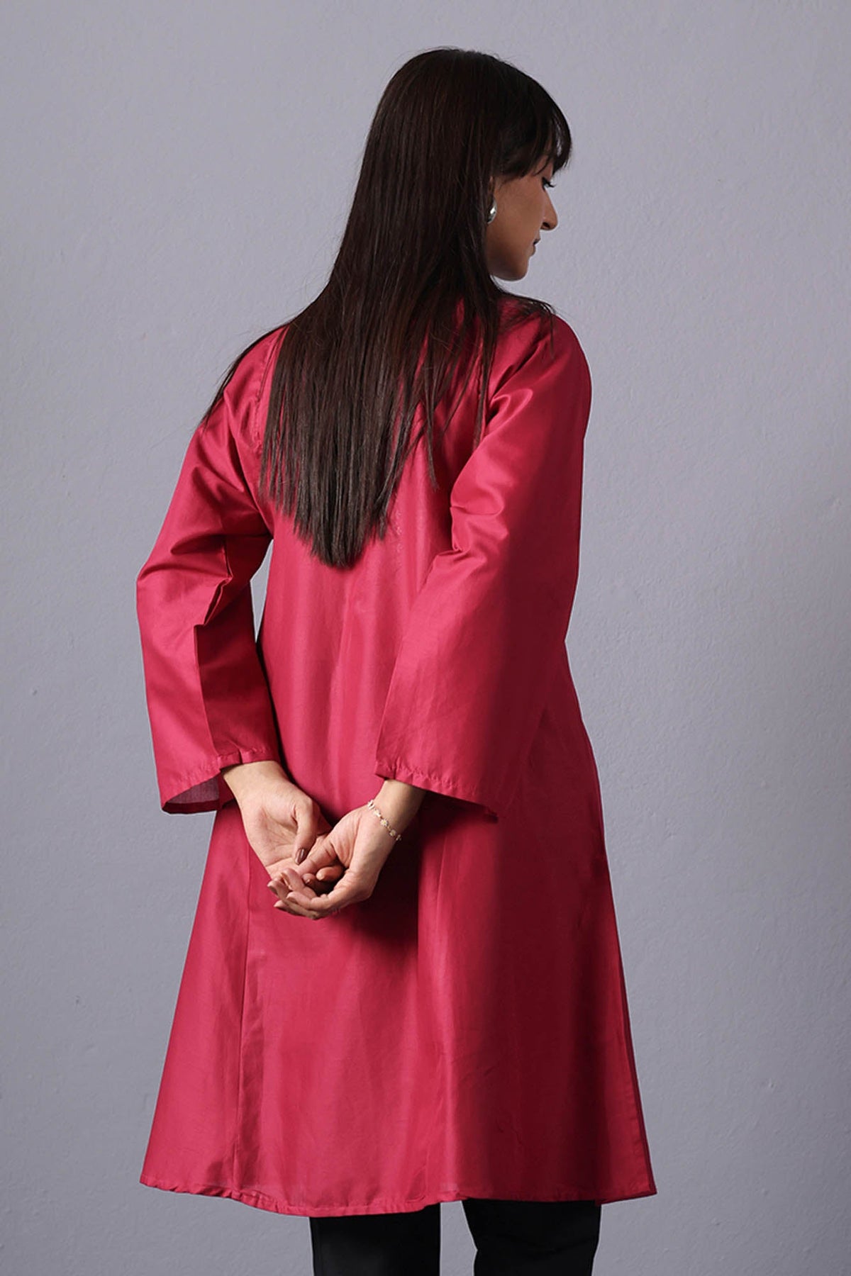 Rosette Embroidered Kurta