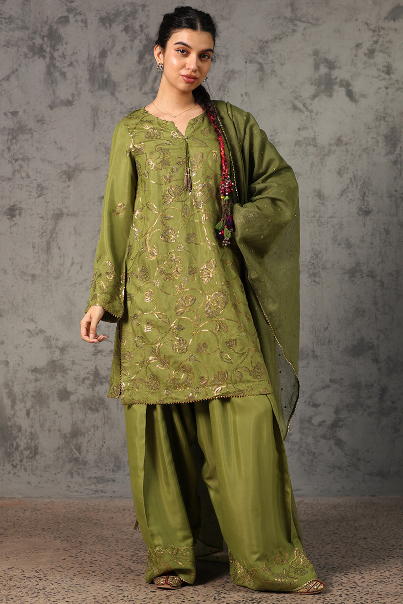 Kalamkaar Sitara Farshi Ensemble