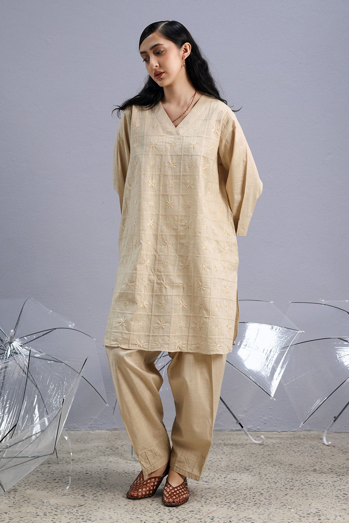 Hand Embroidered Gul Set