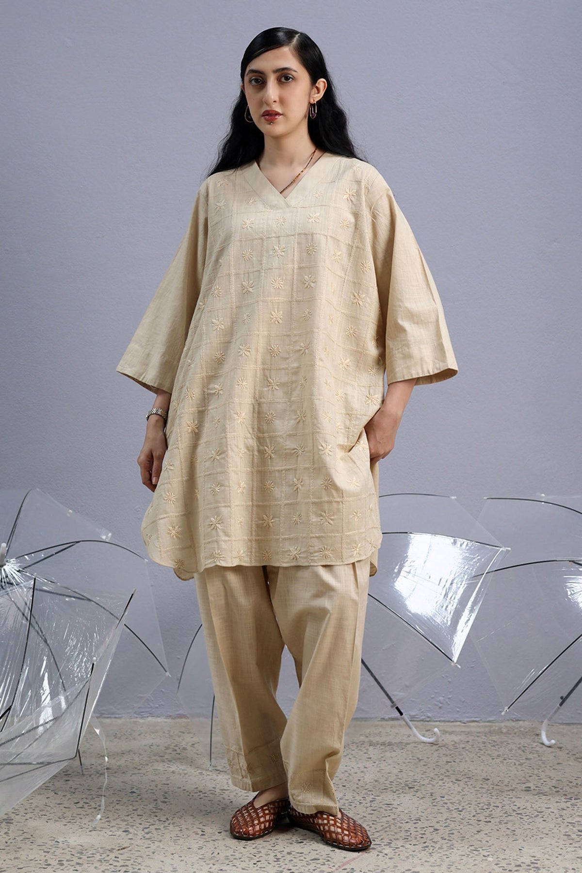 Hand Embroidered Gul Set