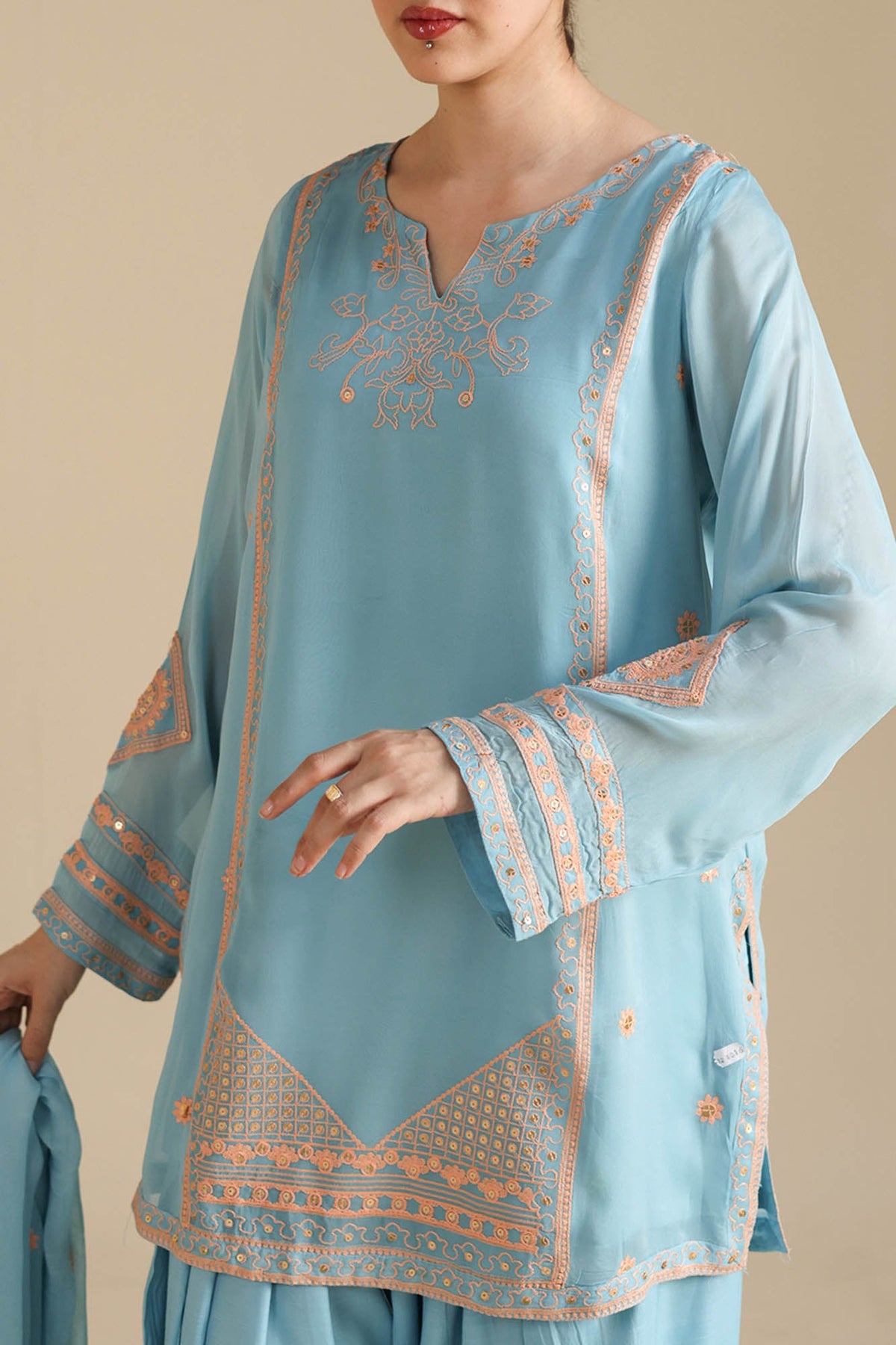 Sheesh Embroidered Farshi Set