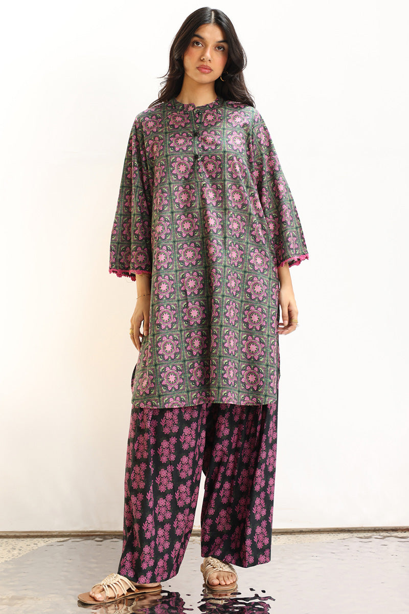 Petal Mist Farshi Set
