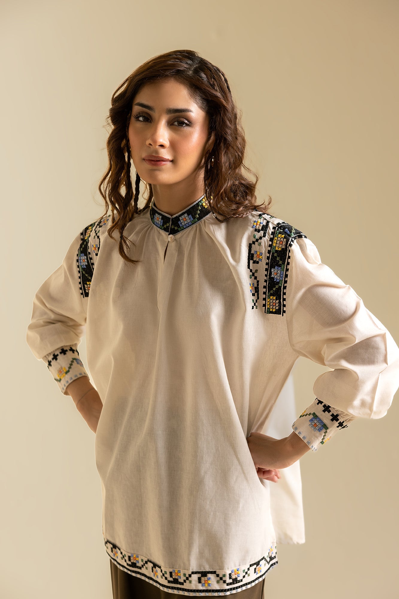 https://cdn.shopify.com/s/files/1/2290/7917/files/S2E0484-119-002_4.jpg?v=1750069727