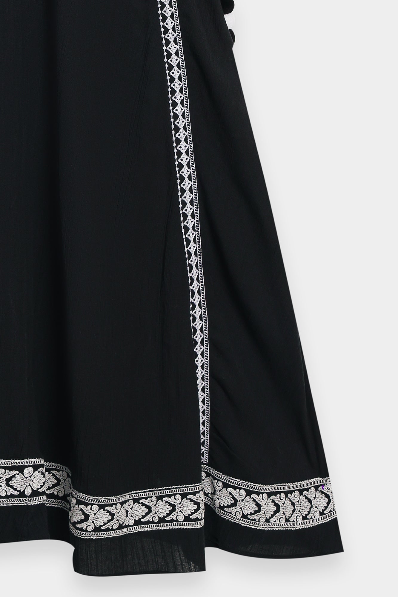 Embroidered Silk Fabric (1Pc) | LF-CH1R1