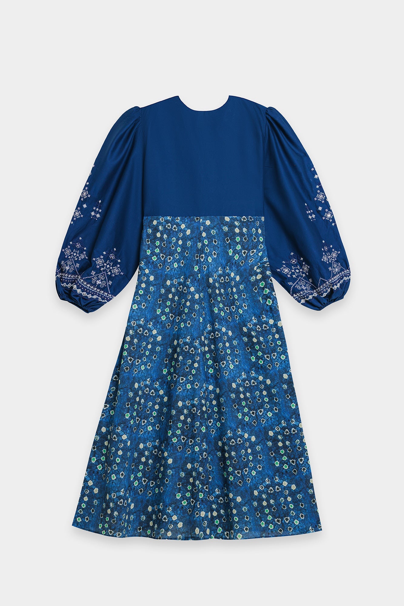 DRESS (S3E0522/119/619)