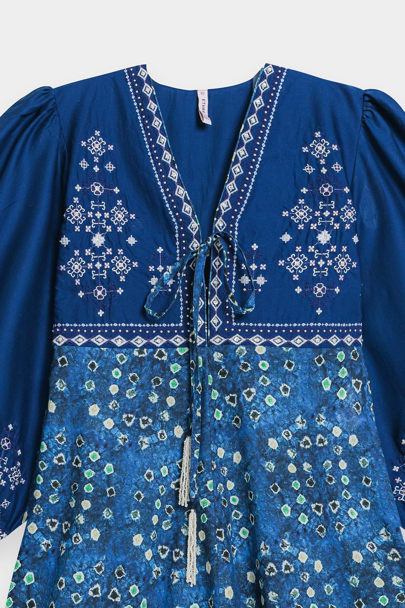 DRESS (S3E0522/119/619)
