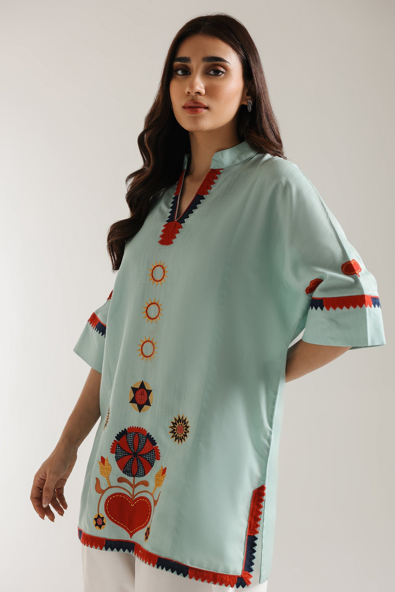 https://cdn.shopify.com/s/files/1/2290/7917/files/S3E6361-102-718_4.jpg?v=1746523724