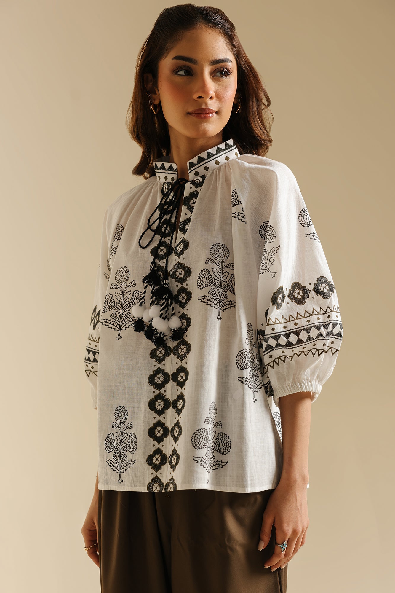 https://cdn.shopify.com/s/files/1/2290/7917/files/S4E0569-119_4.jpg?v=1757936628