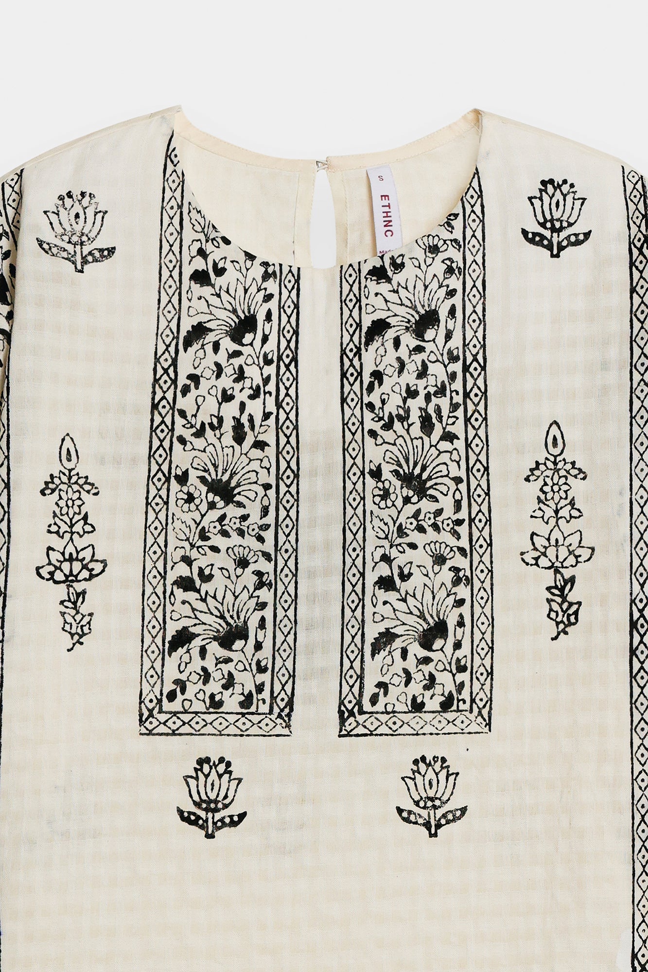 https://cdn.shopify.com/s/files/1/2290/7917/files/S4E0572-119_4_771d8bac-e205-4daa-9b55-c129debe8d2d.jpg?v=1757936652