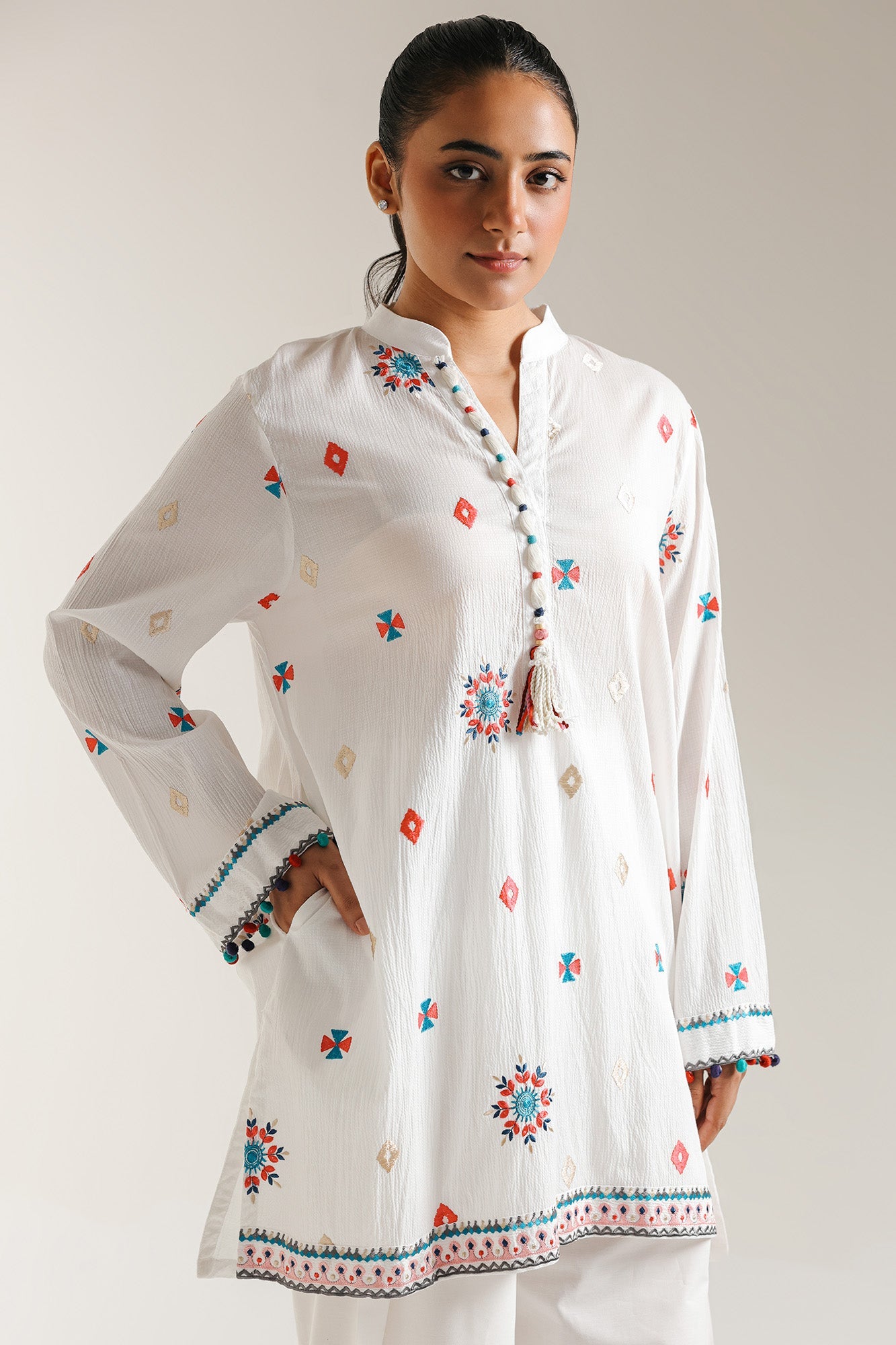 https://cdn.shopify.com/s/files/1/2290/7917/files/S5E6378-102-001_4.jpg?v=1751872553