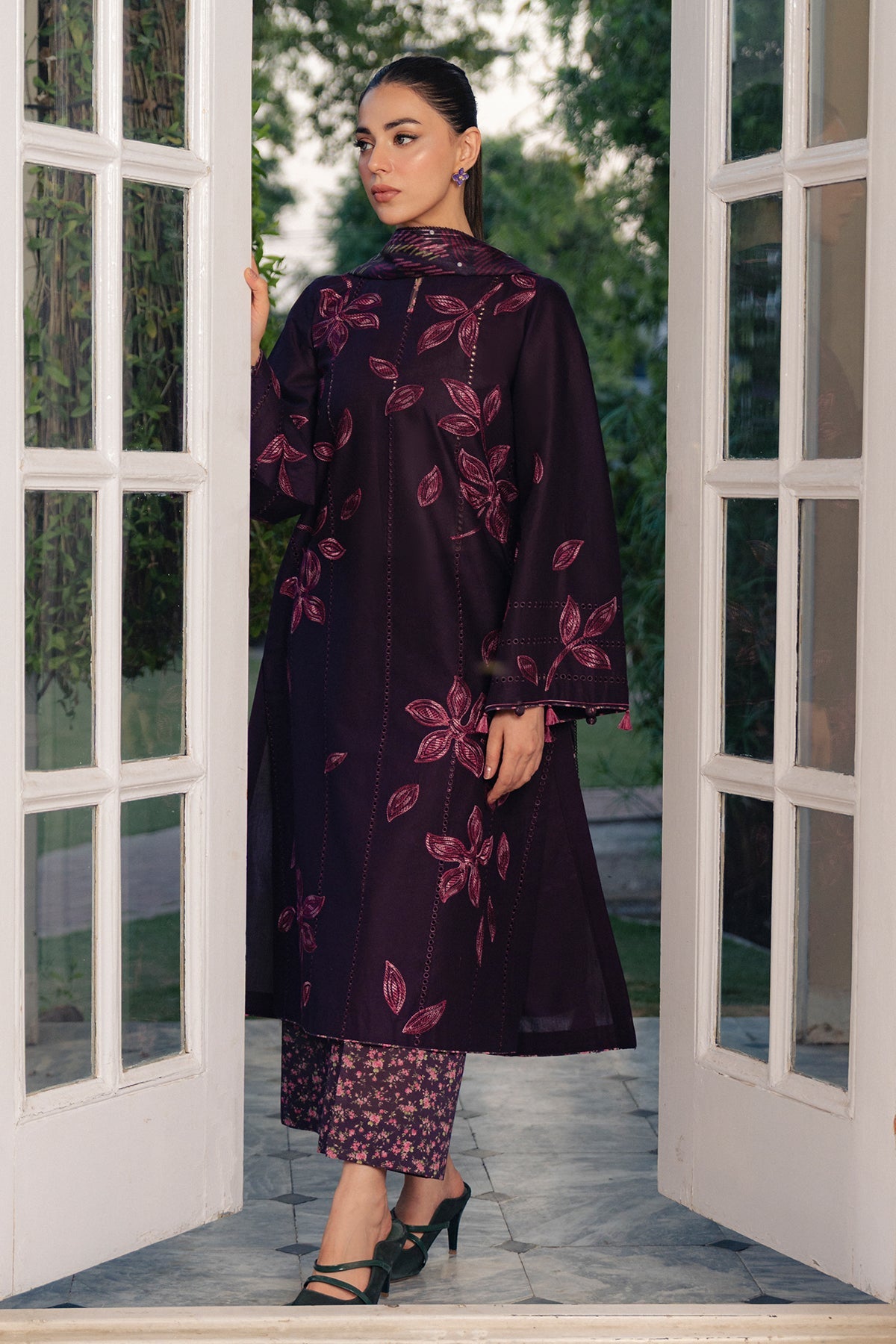 https://cdn.shopify.com/s/files/1/0011/0277/4316/files/SAB00967.jpg?v=1780907576
