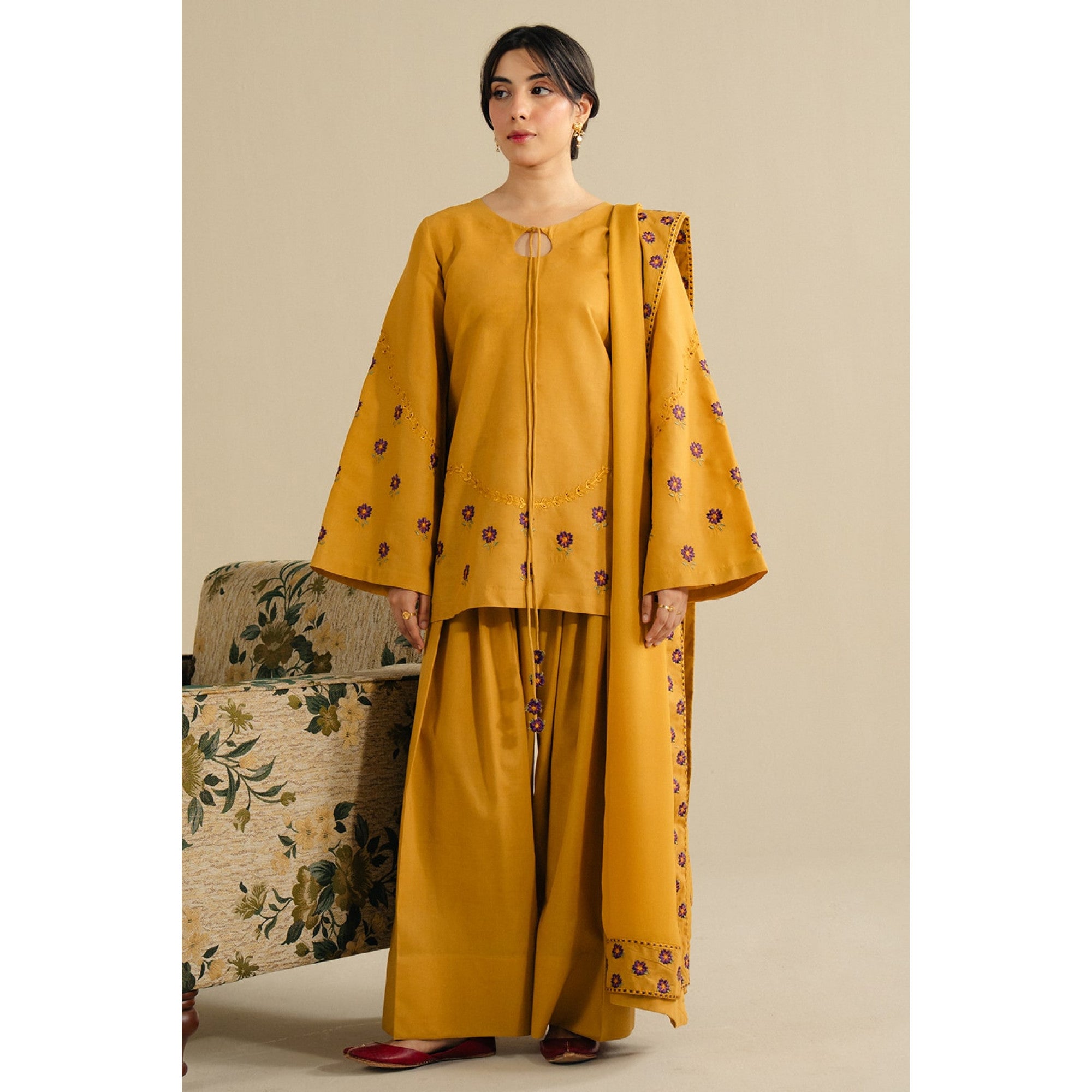 Mustard Outfit