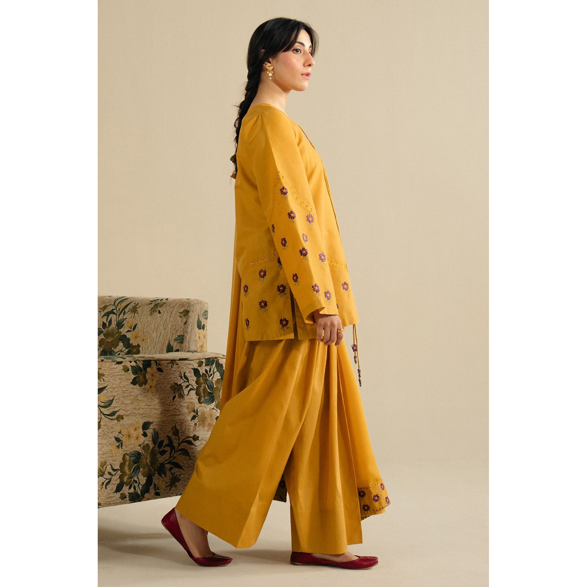 Mustard Outfit