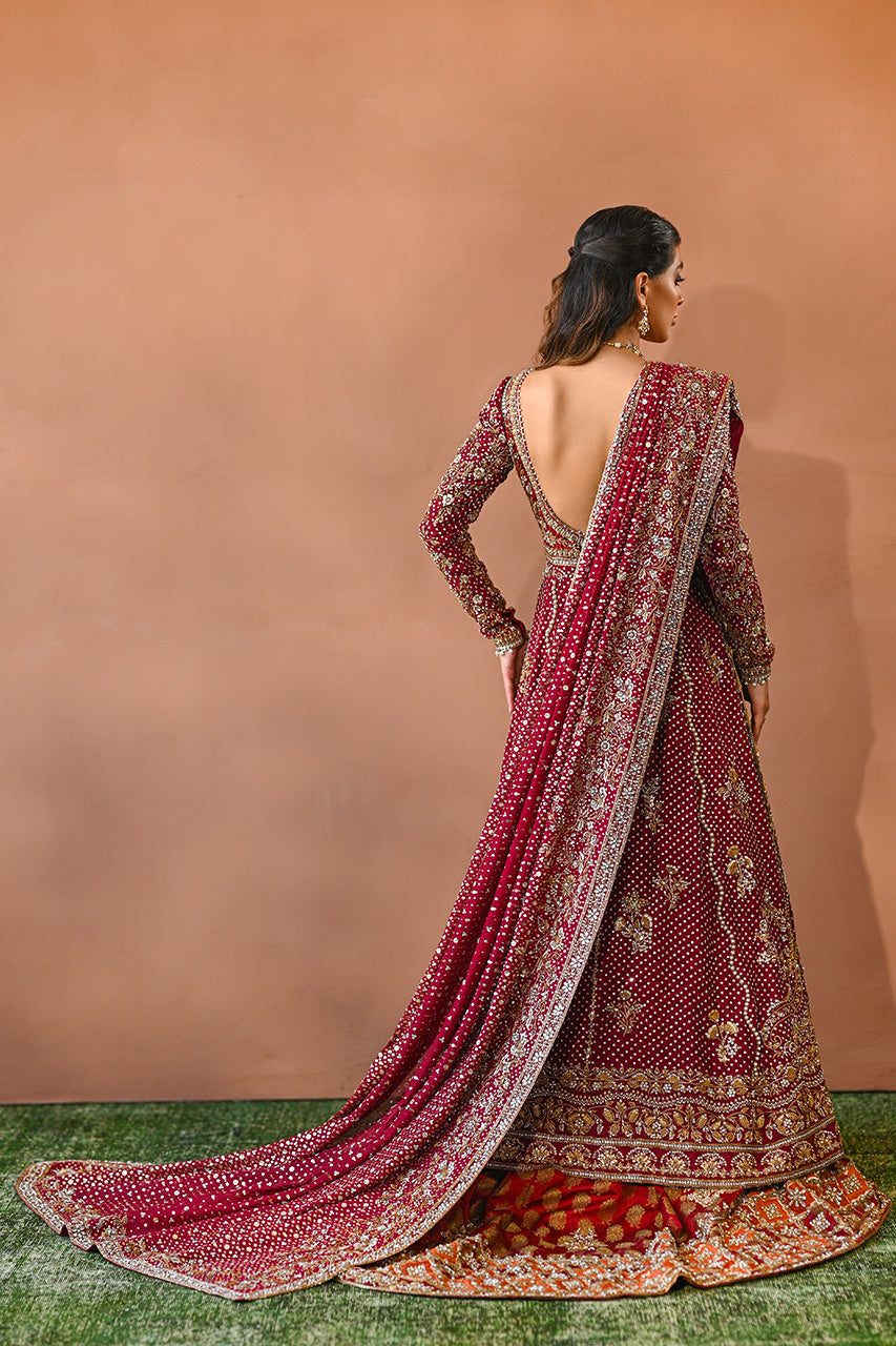 https://cdn.shopify.com/s/files/1/0588/3661/5221/files/SANIAMASKTAIYA2024BRIDALS-1440_78da5a02-73b1-41ff-a404-d98ca6f5681e.jpg?v=1734160582