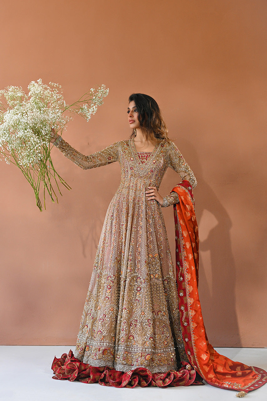 https://cdn.shopify.com/s/files/1/0588/3661/5221/files/SANIAMASKTAIYA2024BRIDALS-3689_82ceaa0c-7219-4a42-8801-6b551a2ec741.jpg?v=1734160590