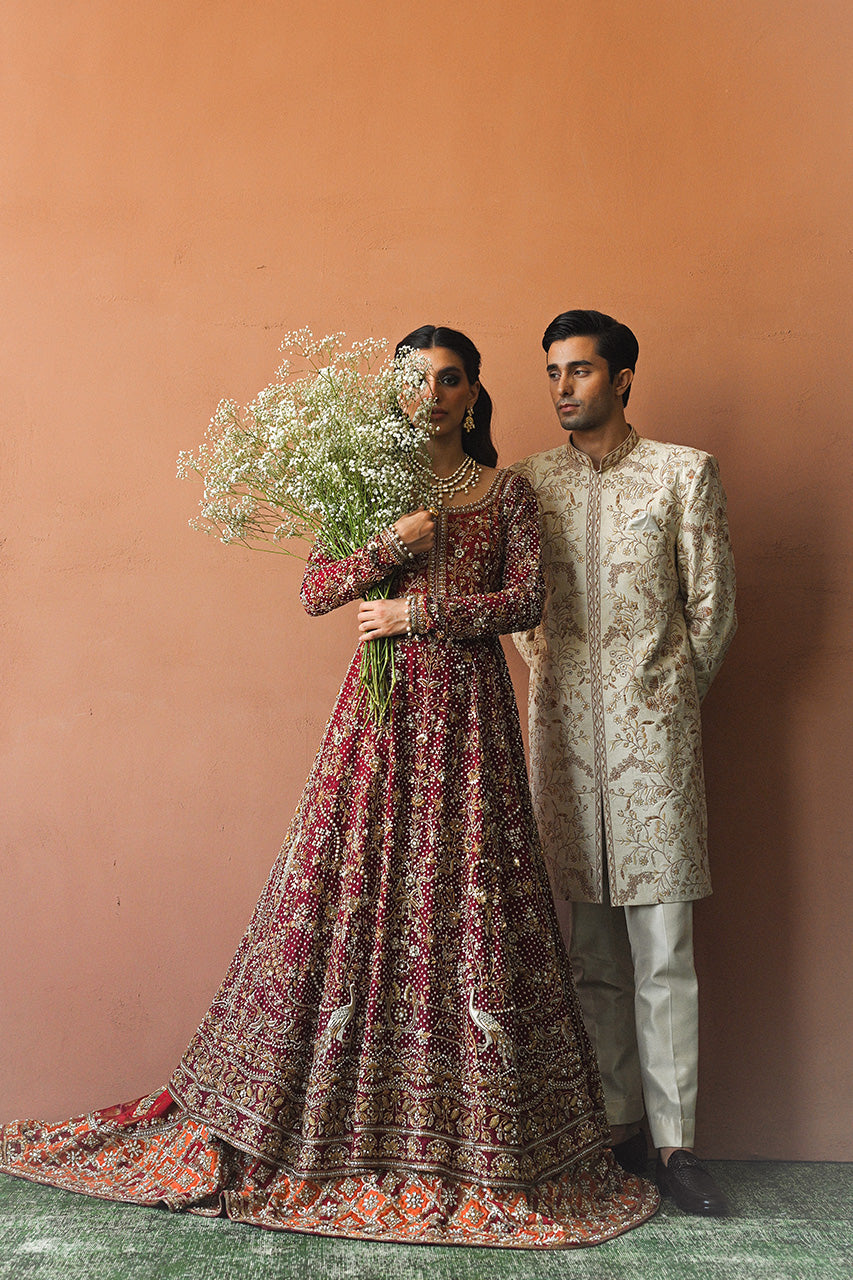 https://cdn.shopify.com/s/files/1/0588/3661/5221/files/SANIAMASKTAIYA2024BRIDALS-4155_4c84dafd-163d-4cdd-b75a-8729298312ae.jpg?v=1734160582