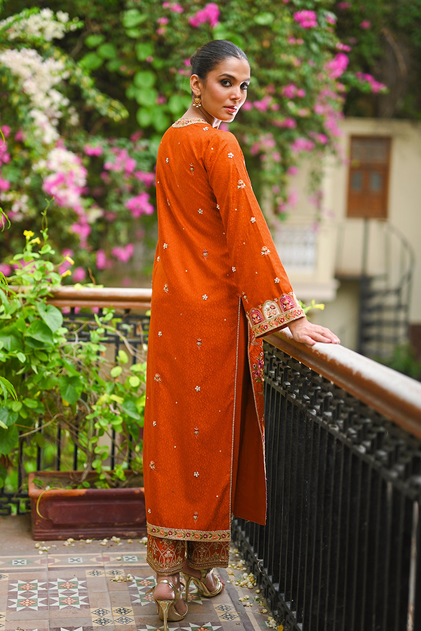 https://cdn.shopify.com/s/files/1/0588/3661/5221/products/SANIAWEBSITEBACKFRONTEDITS82.jpg?v=1692341199