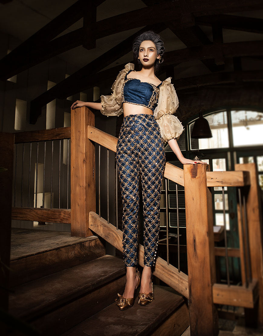 https://cdn.shopify.com/s/files/1/0262/2531/1795/products/SEQUENCE-PANTS-01.jpg?v=1587686468