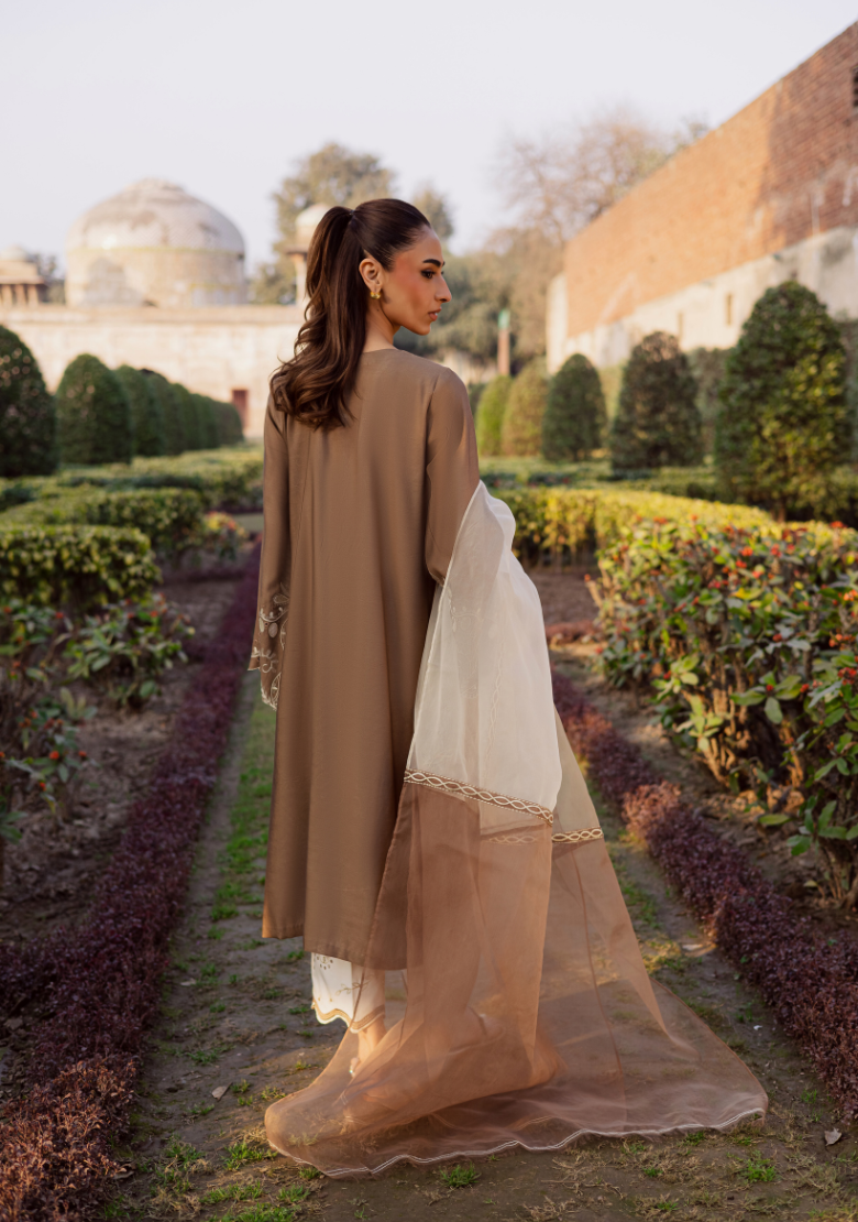 Serena Dupatta