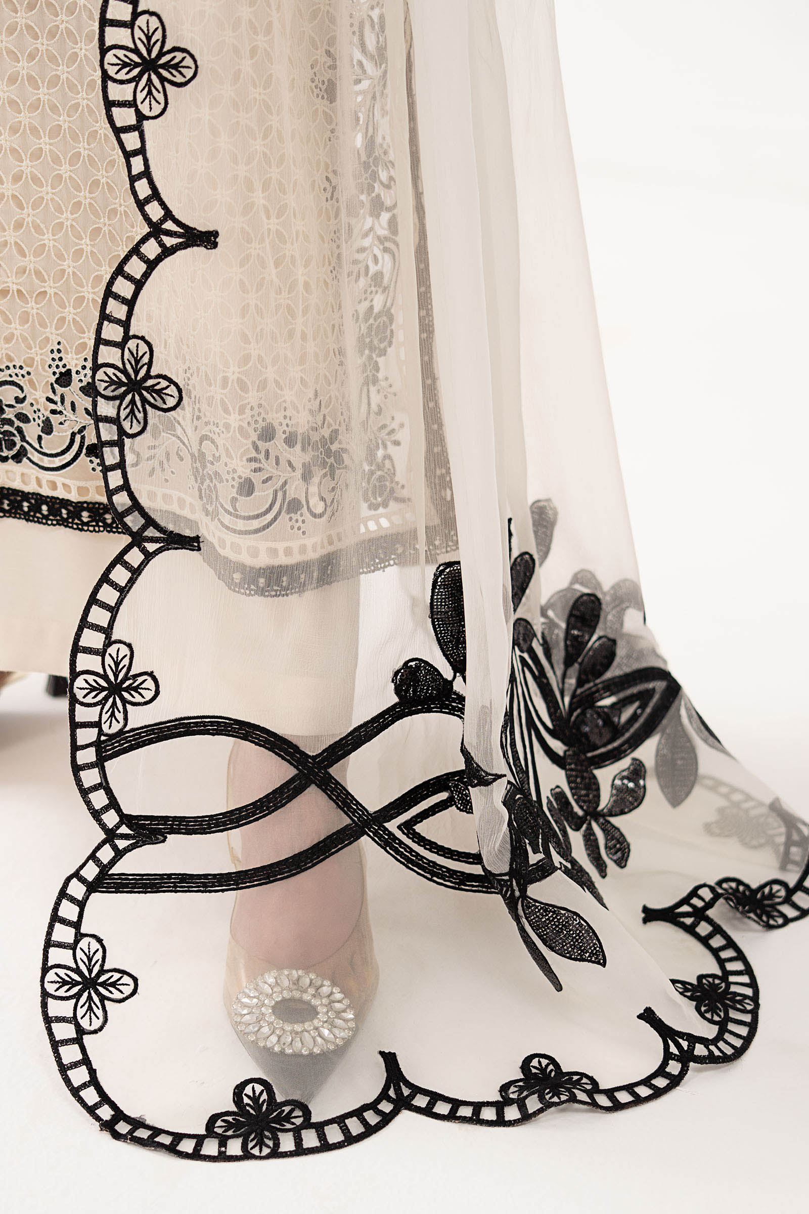 3 Piece Embroidered Chiffon Suit