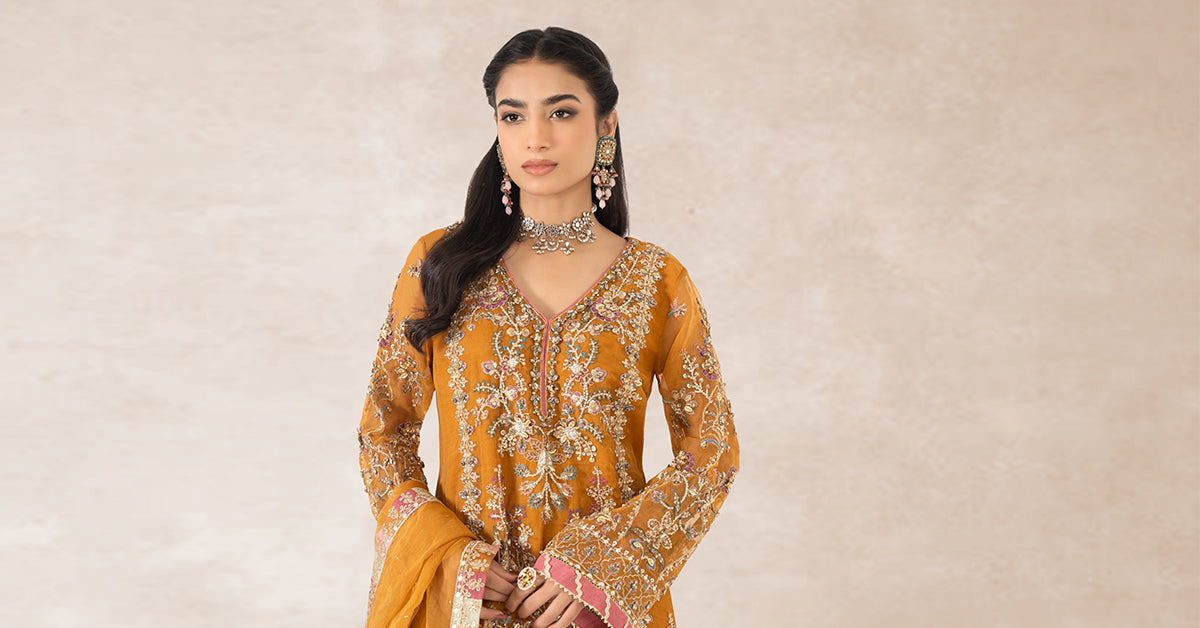 Embellished chiffon dupatta with fancy trimmings(as shown)