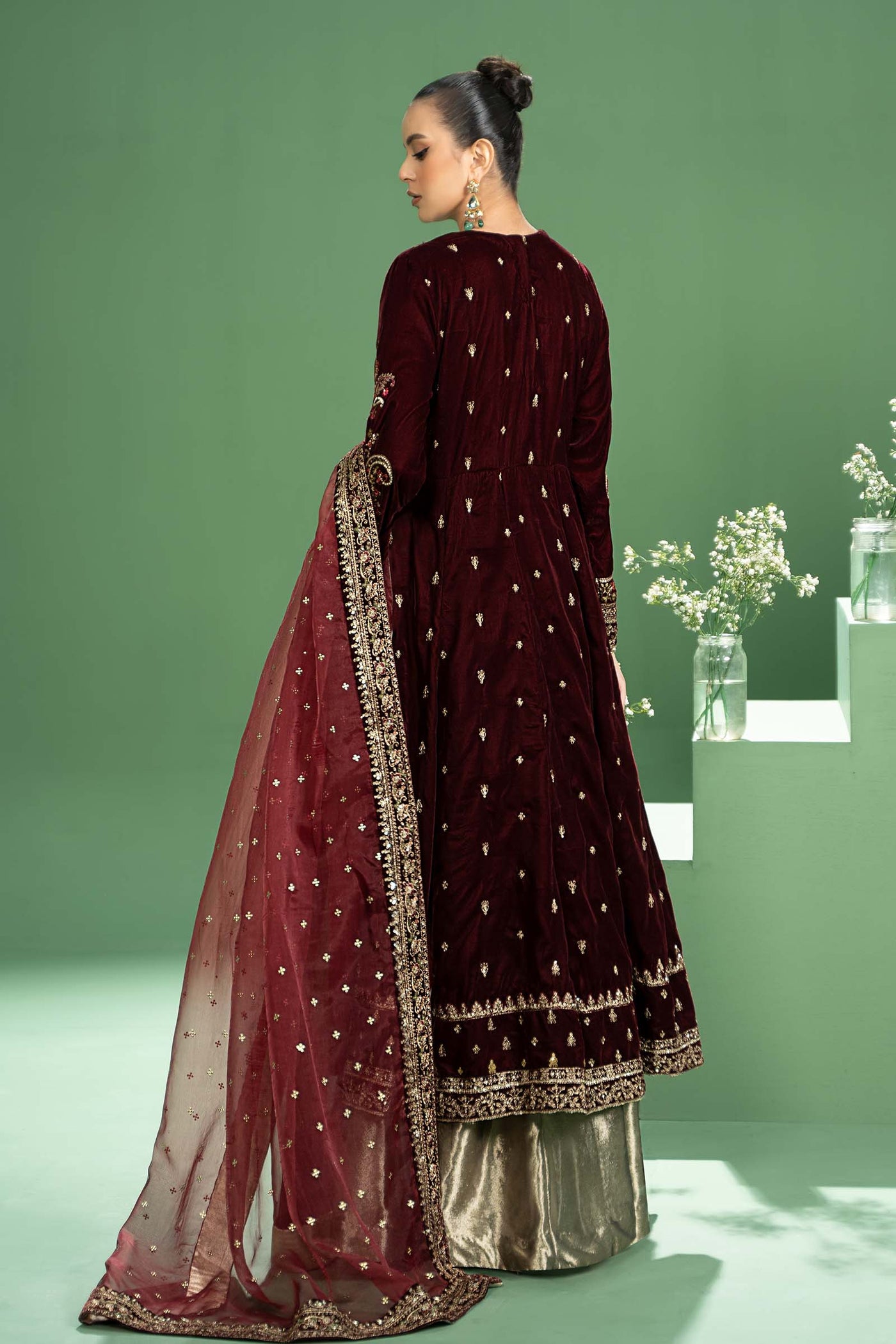 Embroidered lamee Trousers