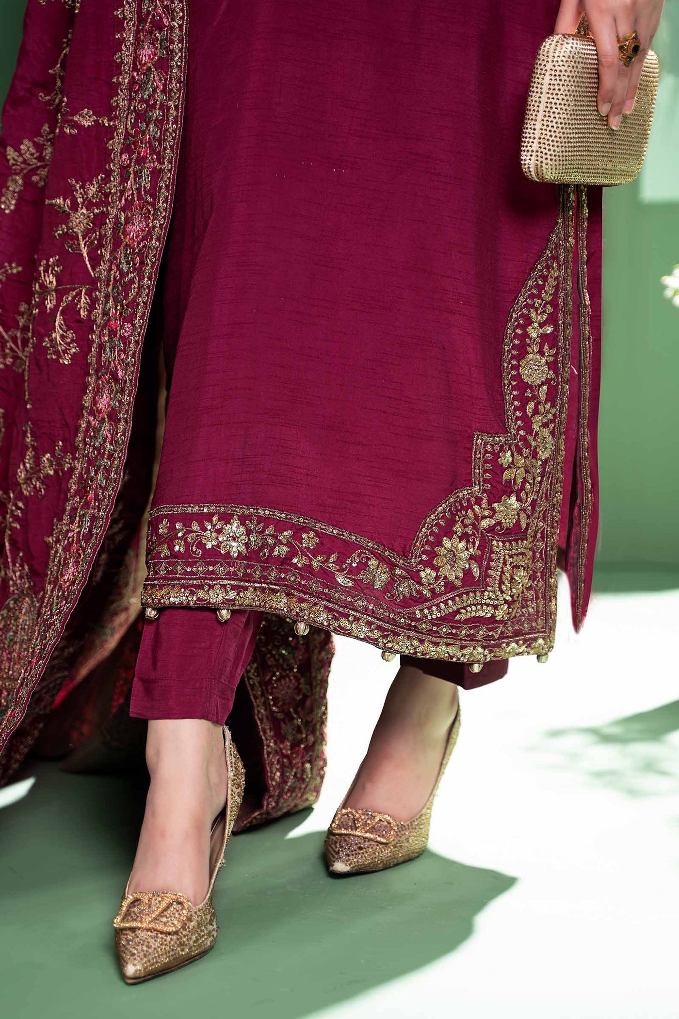 Embroidered lamee Trousers