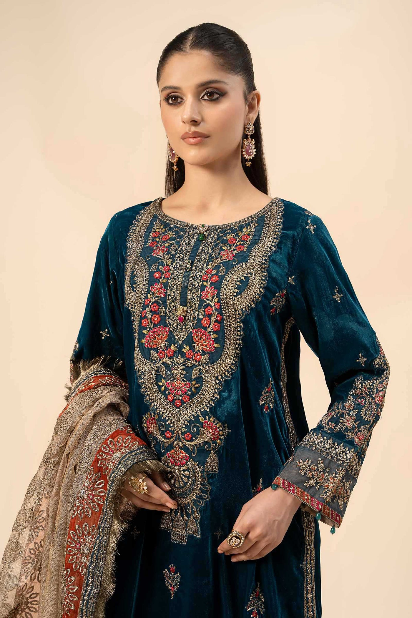 Pleated Shalwar (As Shown)