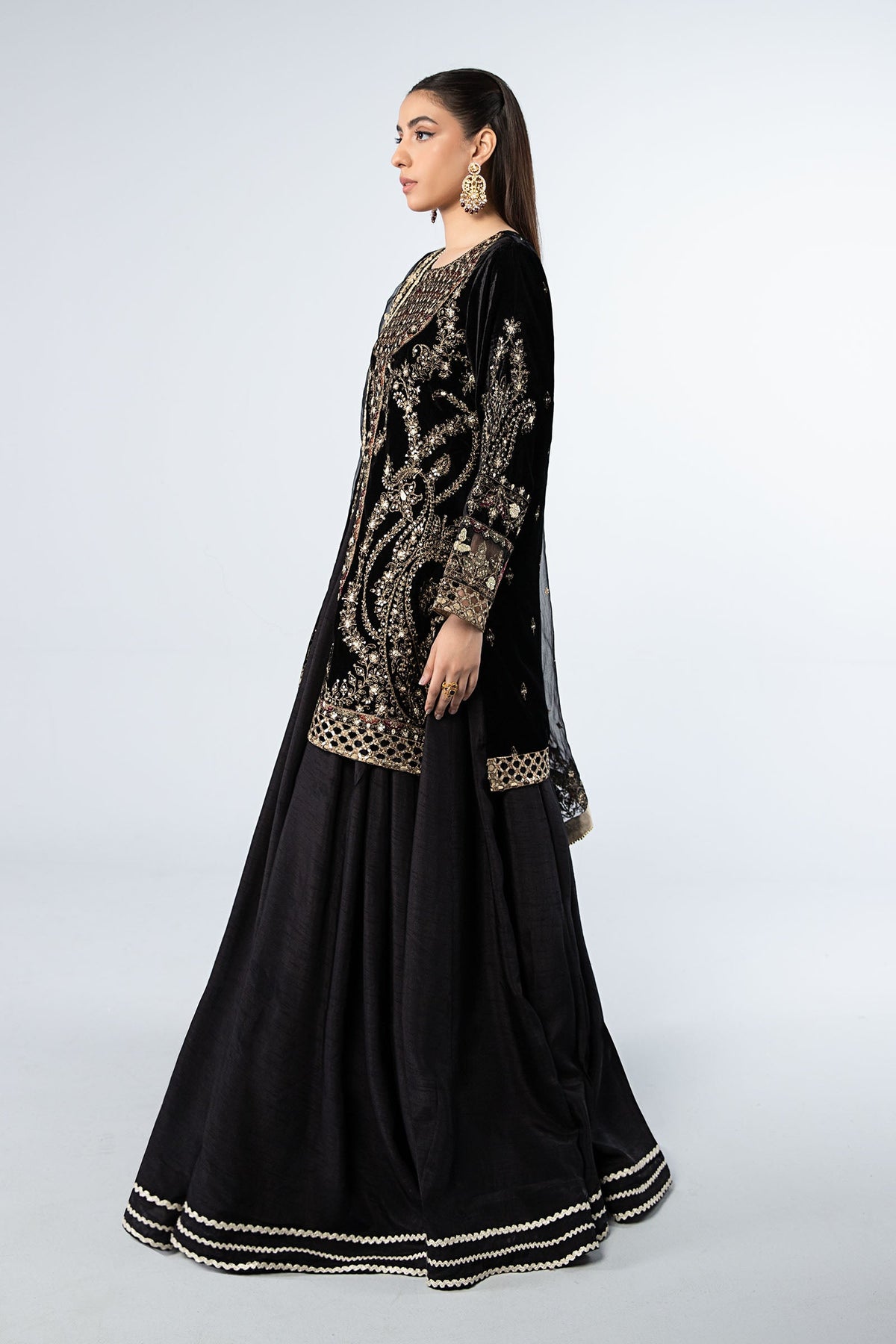 3 Piece Embroidered Velvet Suit