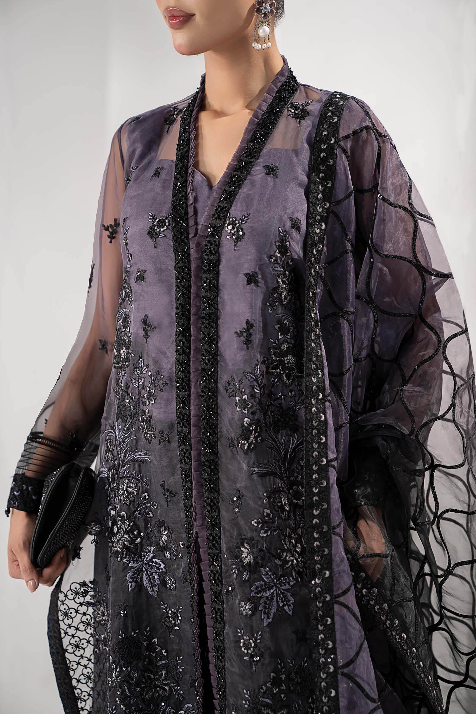 https://cdn.shopify.com/s/files/1/0620/8788/9062/files/SFW2534Closeup_G.jpg?v=1758971943