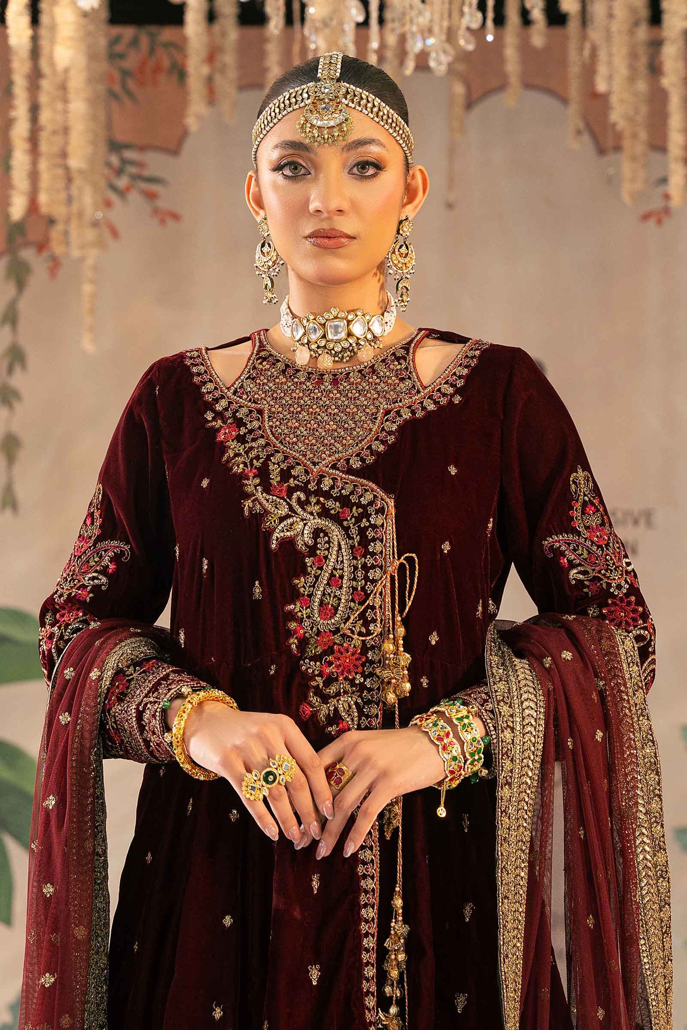 Embroidered lamee Trousers