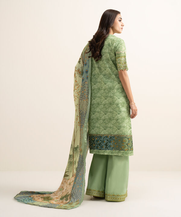 3 Piece - Embroidered Lawn Suit