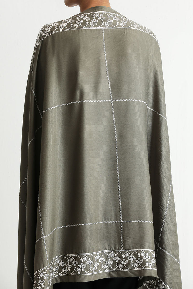 https://cdn.shopify.com/s/files/1/0178/4492/8612/files/SHAWLS_0002_IMG_4473_c4a78b04-a79d-44c6-8aa7-31c92f365817.jpg?v=1760613221