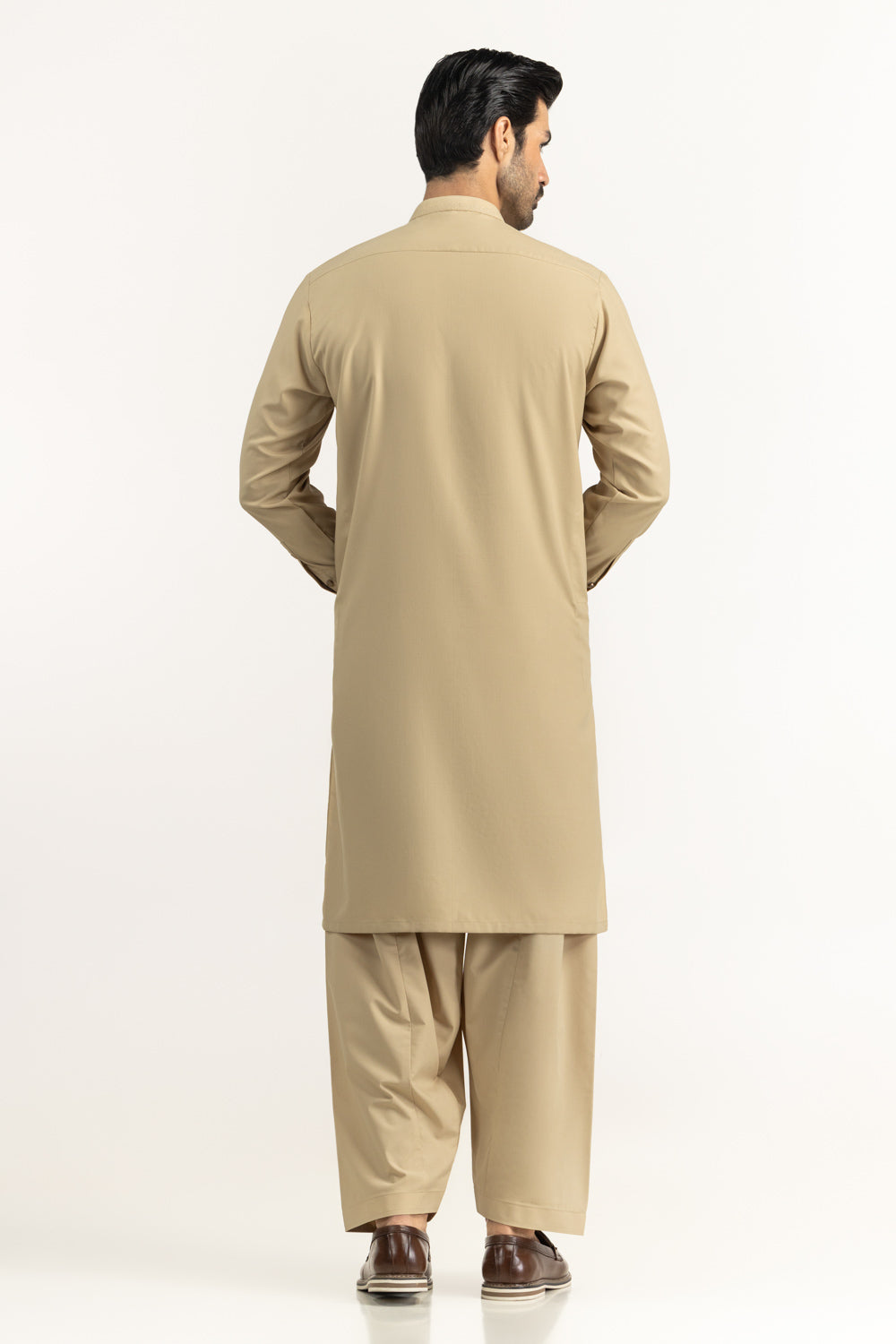 Regular Fit Embroidered Suits Sk-Emb26-021