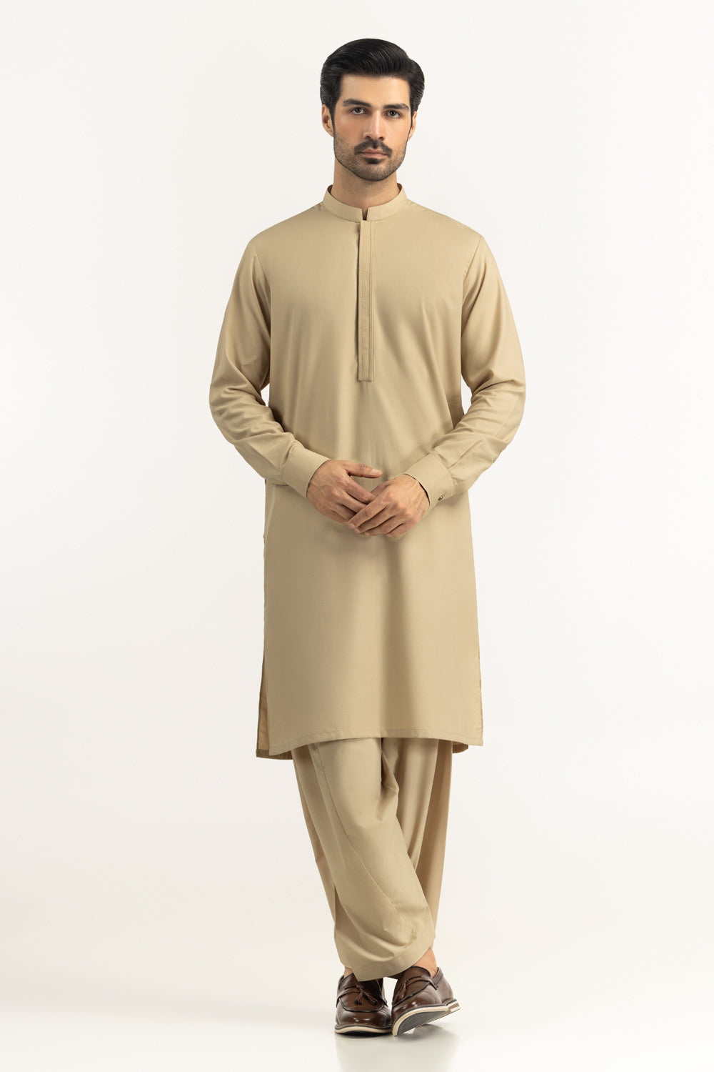 Regular Fit Embroidered Suits Sk-Emb26-021