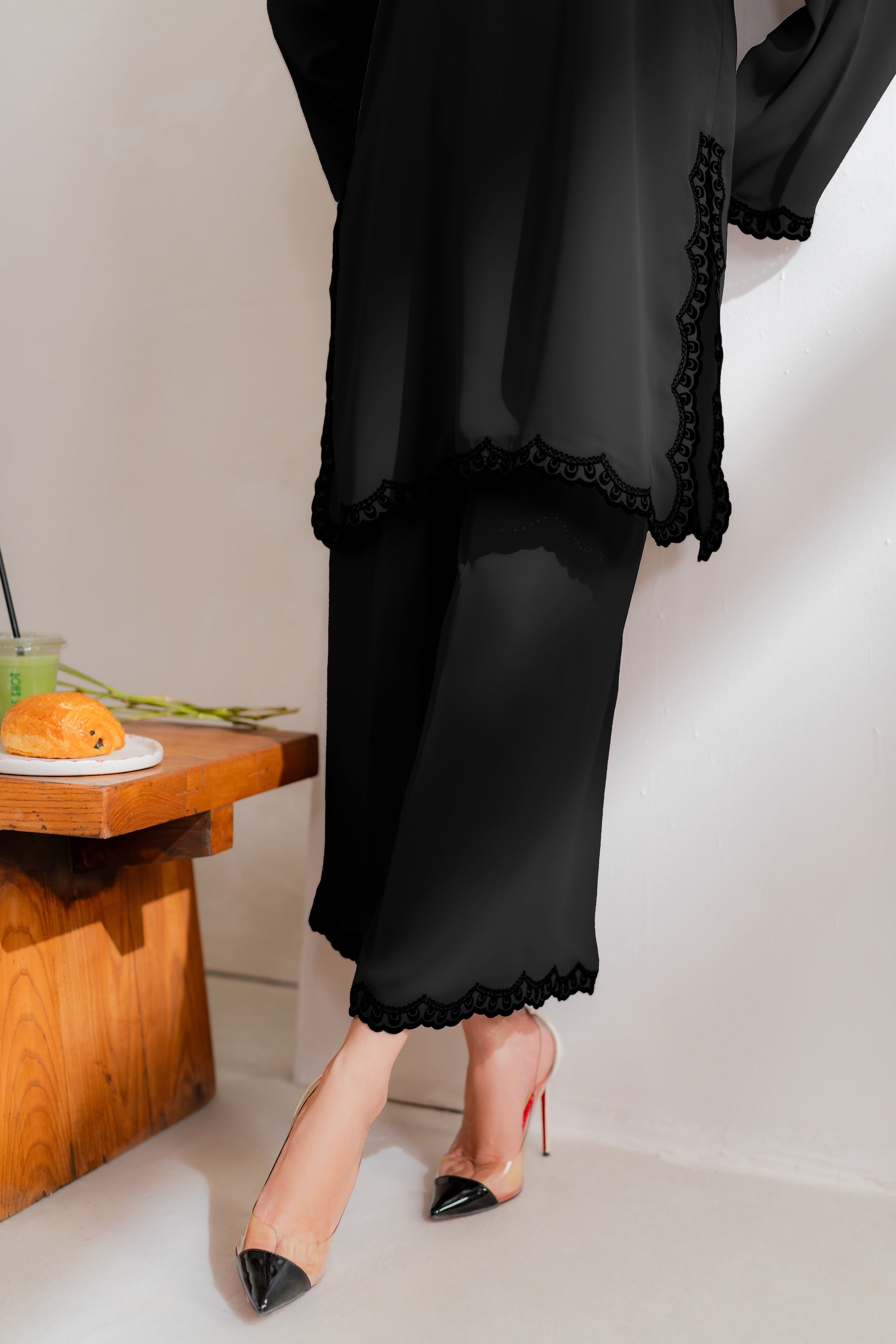 Selena | Black | Ready to Ship
